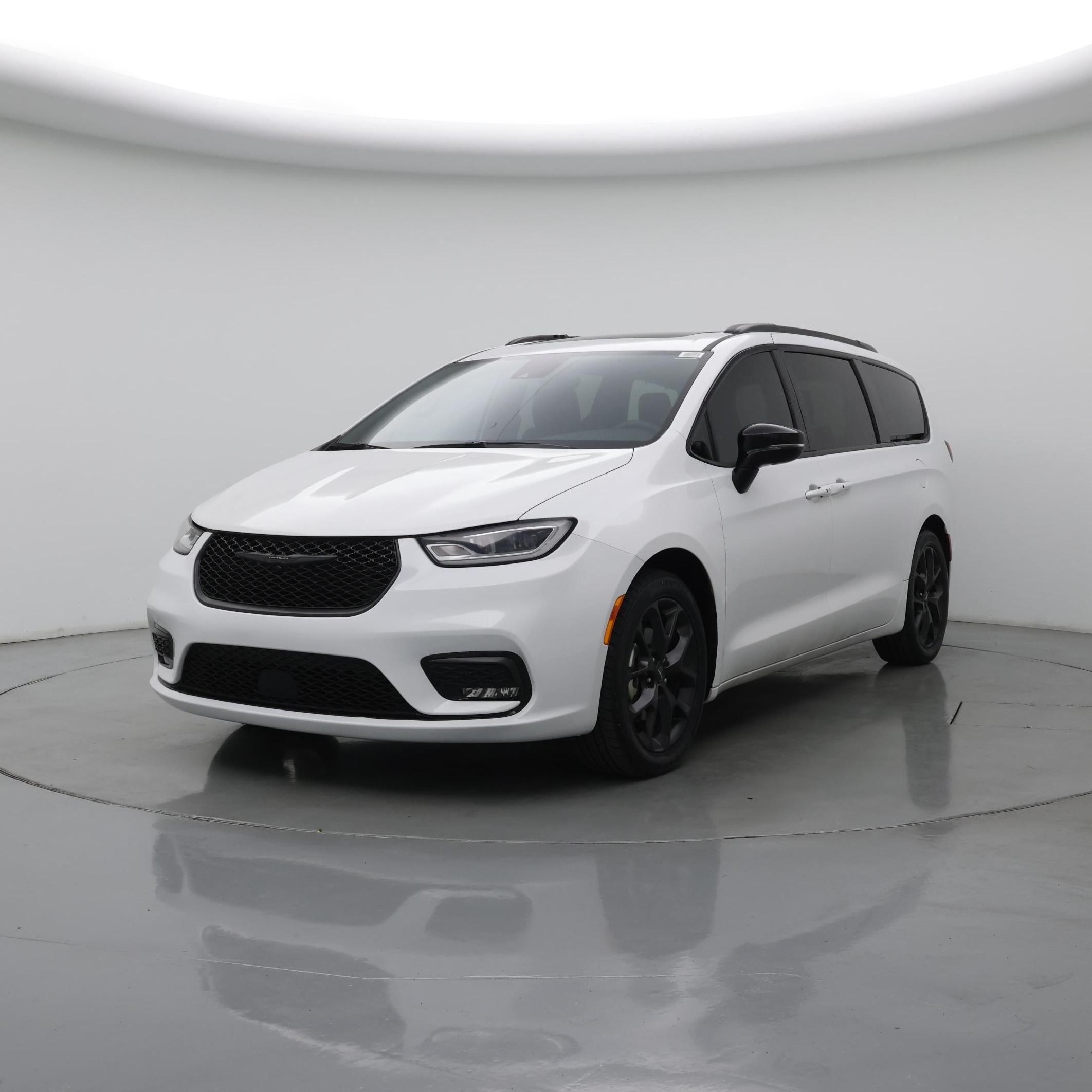 Thumbnail: 2025 Chrysler Pacifica - 4