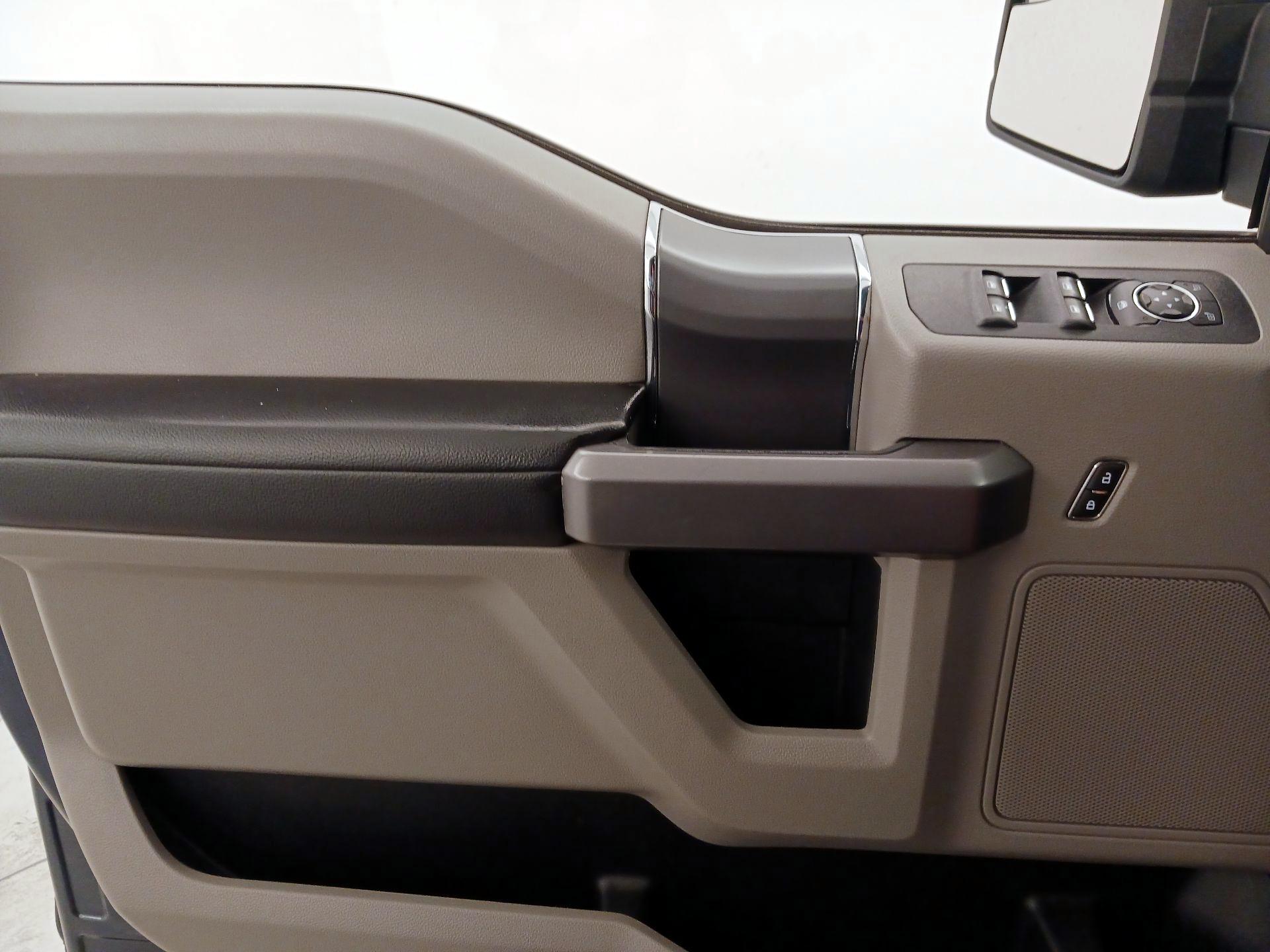 Thumbnail: 2020 Ford F-150 - 12