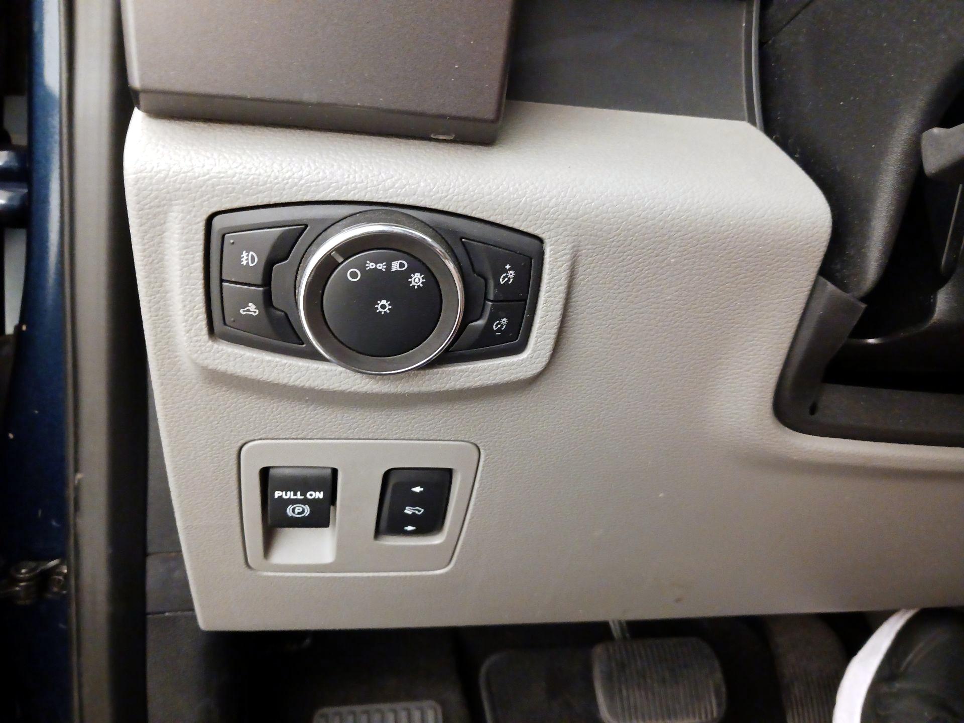 Thumbnail: 2020 Ford F-150 - 13