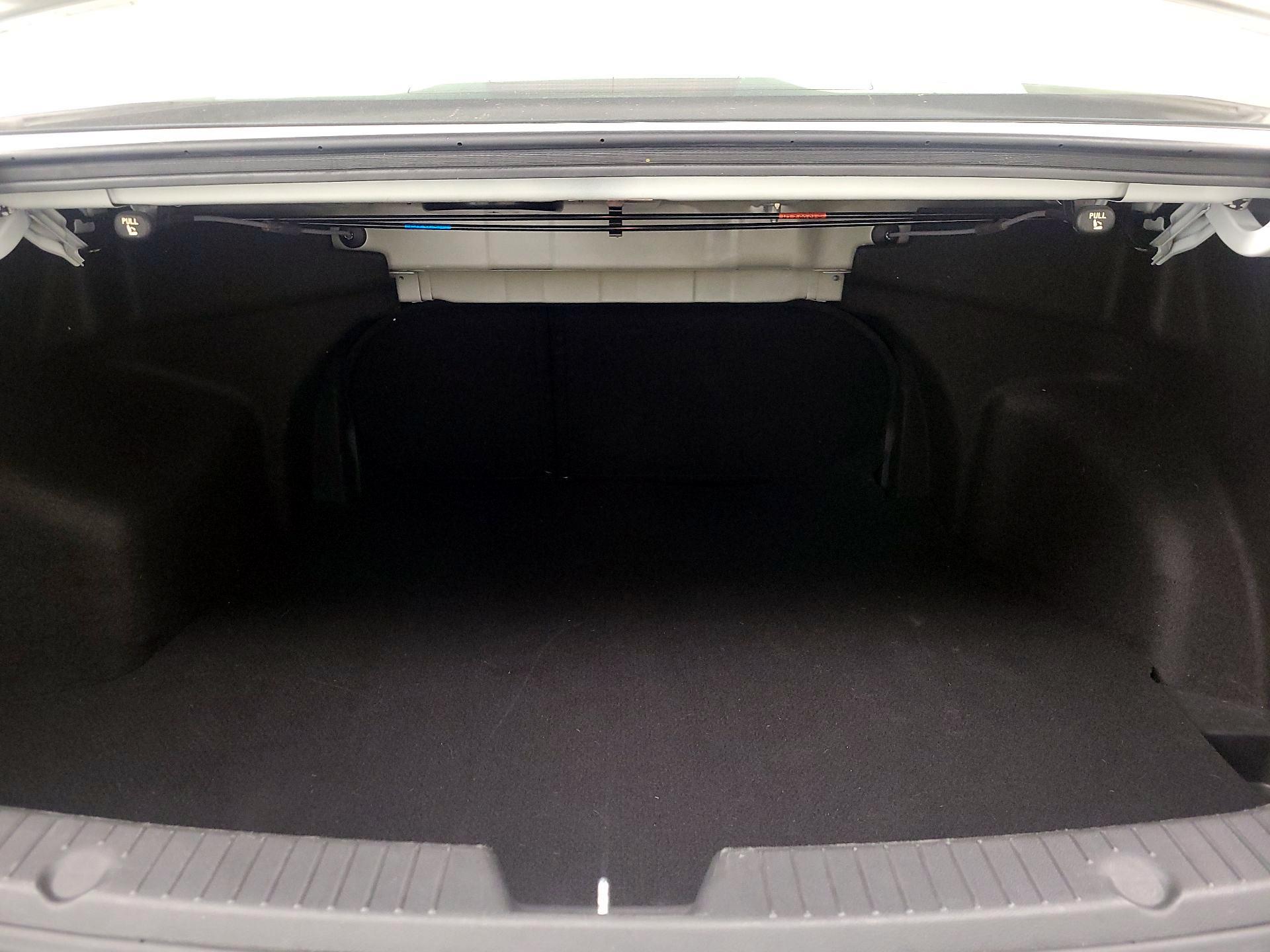 Thumbnail: 2014 Hyundai Sonata - 20