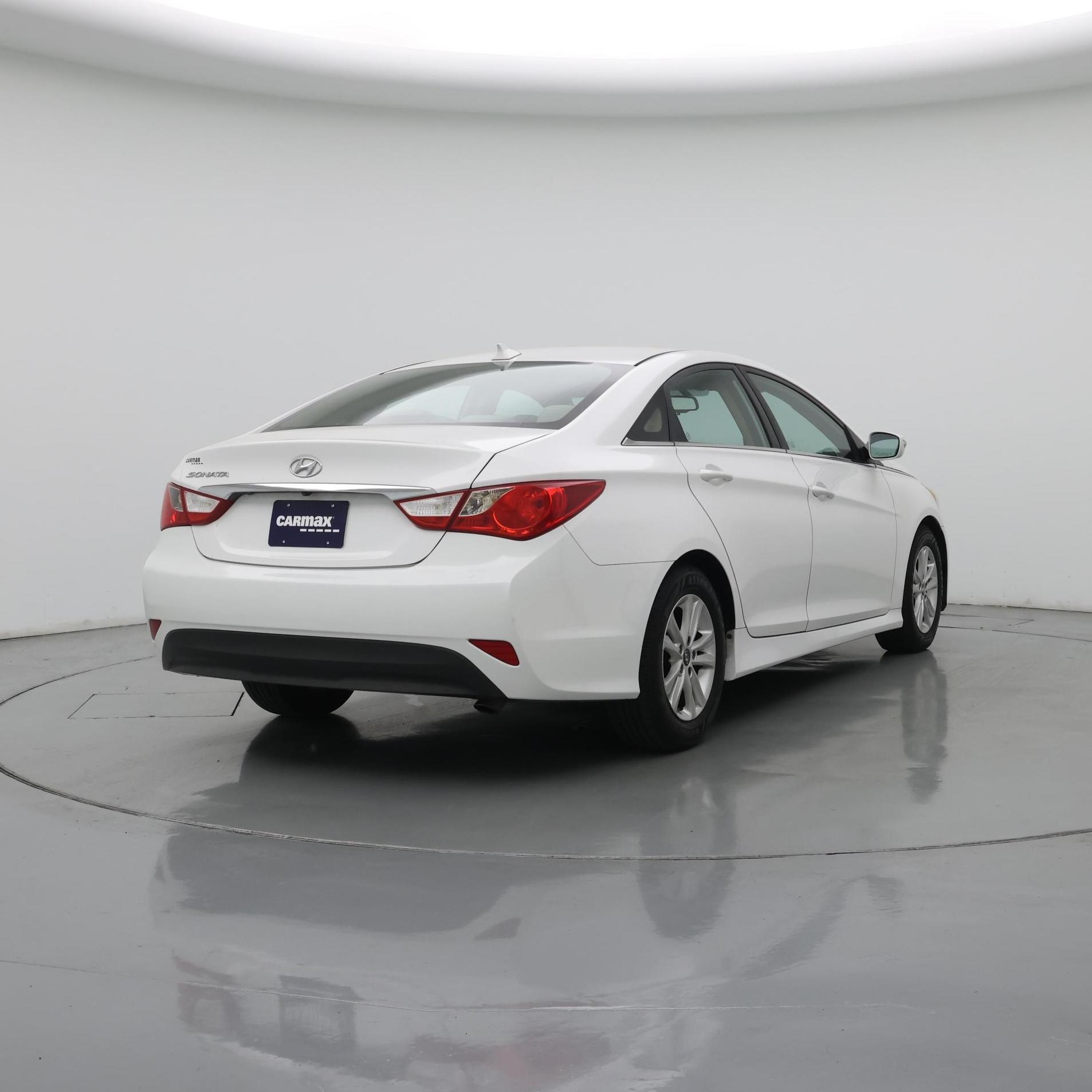 Thumbnail: 2014 Hyundai Sonata - 8