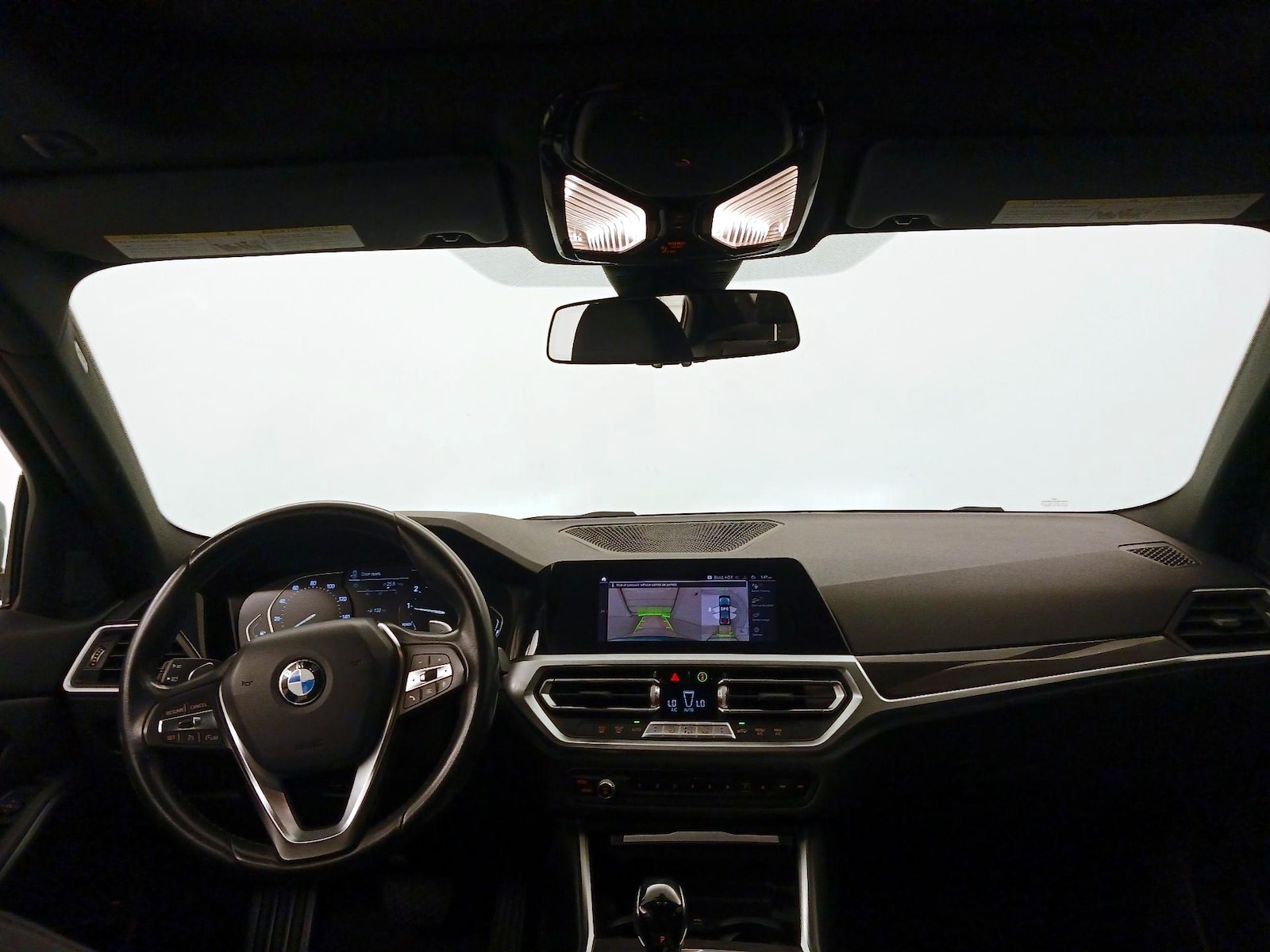 2021 BMW 3 Series 330i - Photo 10