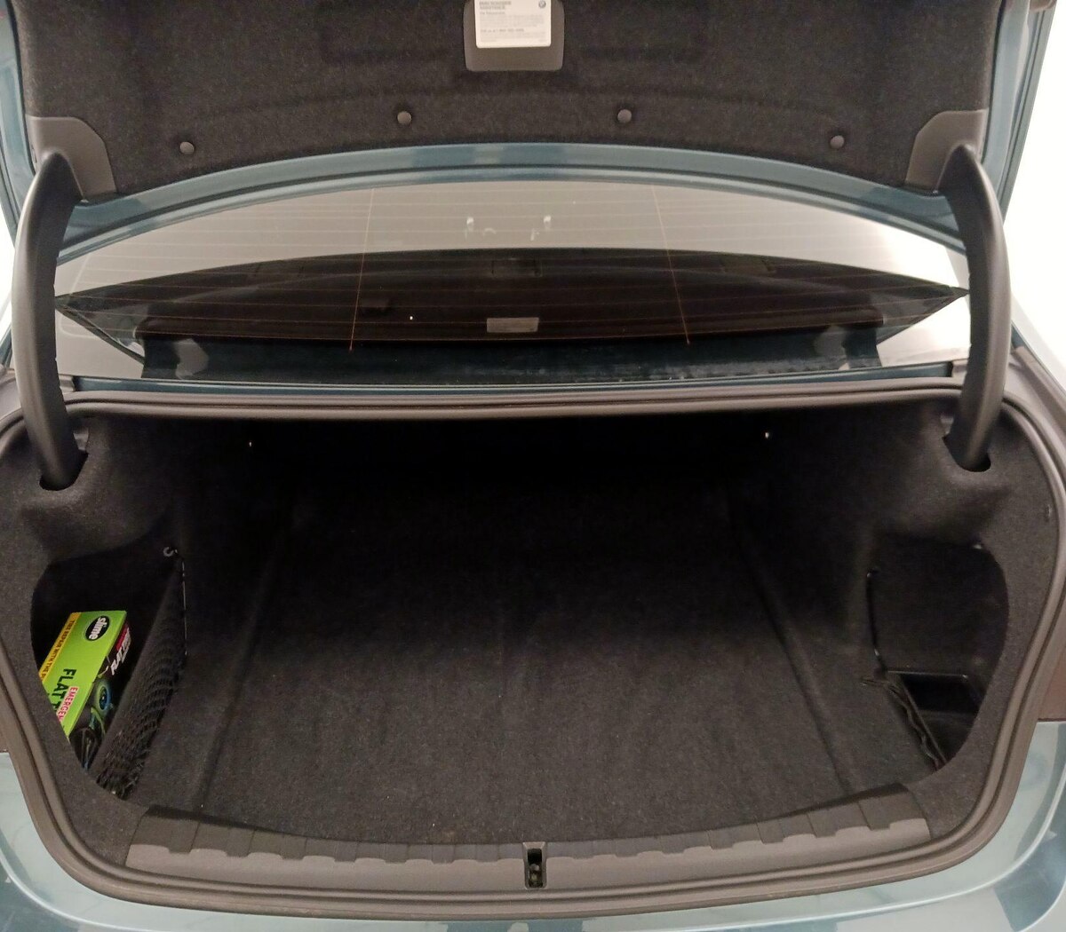 Trunk/Cargo (Seats Up)