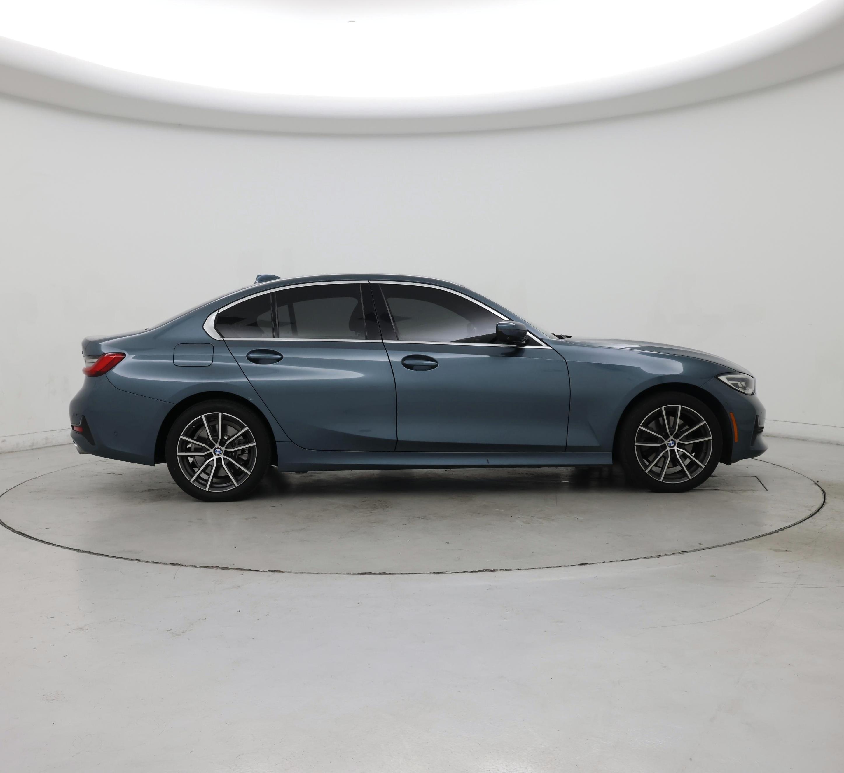 Thumbnail: 2021 BMW 3 Series - 7