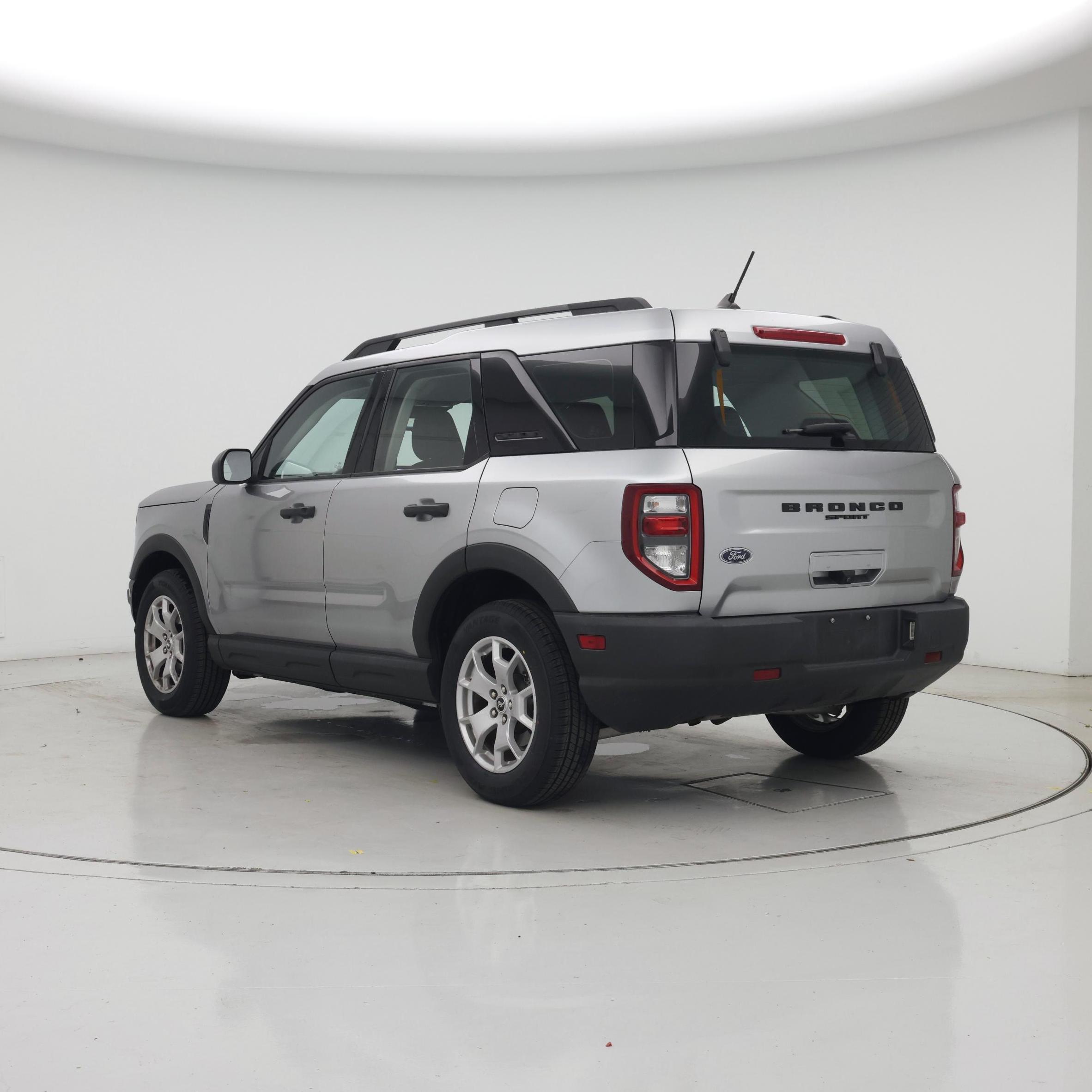 Thumbnail: 2021 Ford Bronco Sport - 2