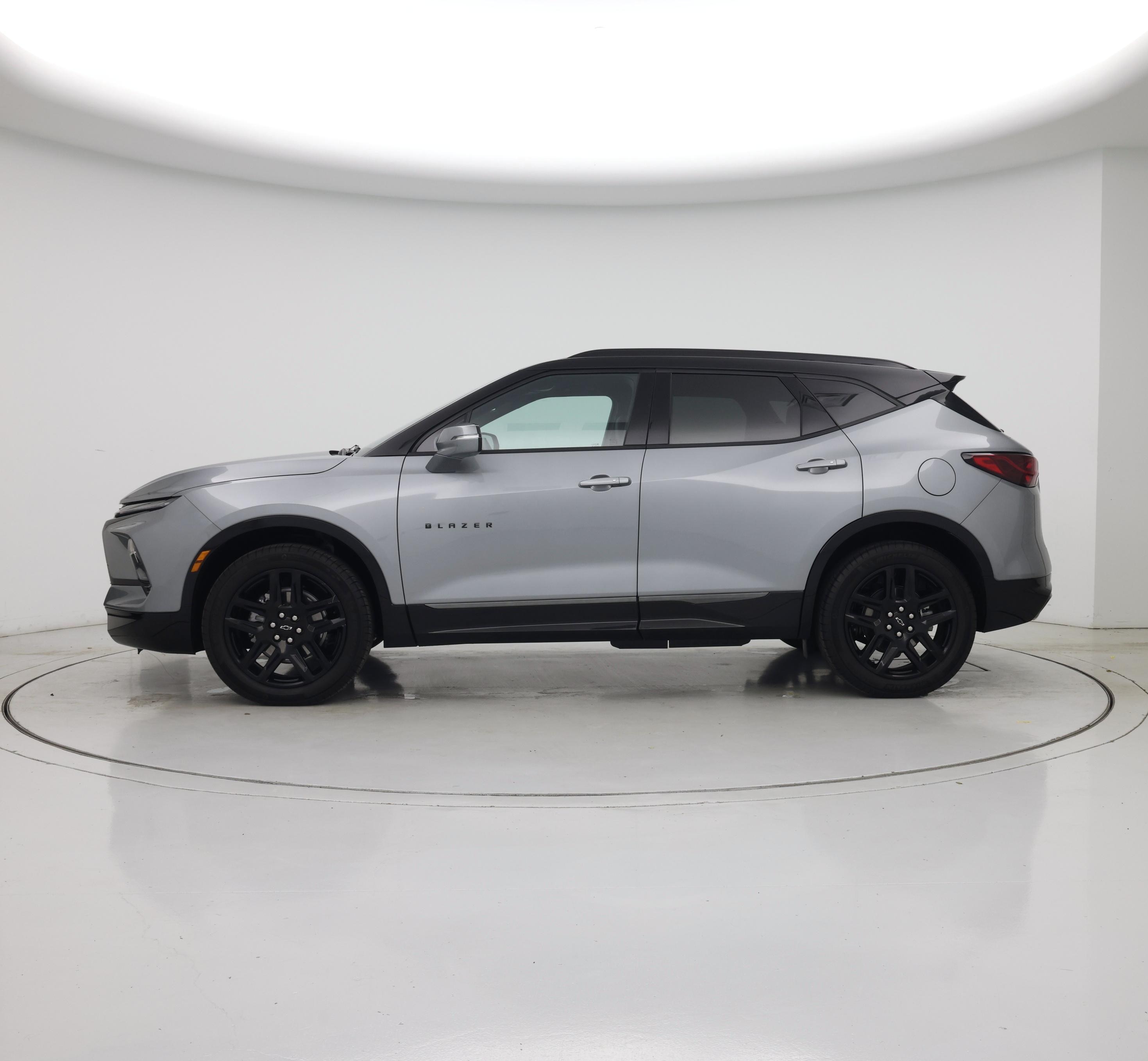 Thumbnail: 2025 Chevrolet Blazer - 3