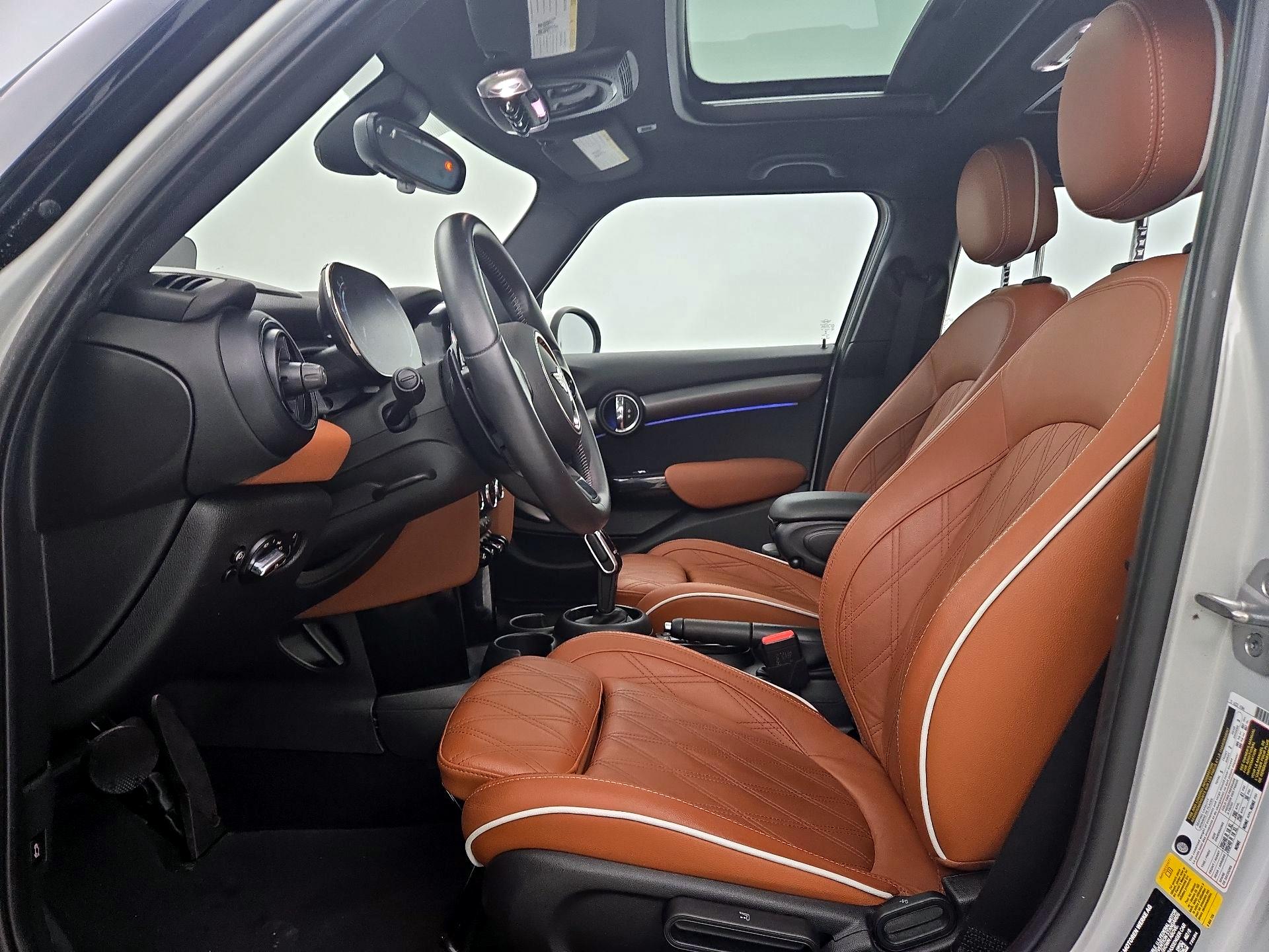 Thumbnail: 2023 MINI Cooper Hardtop - 11
