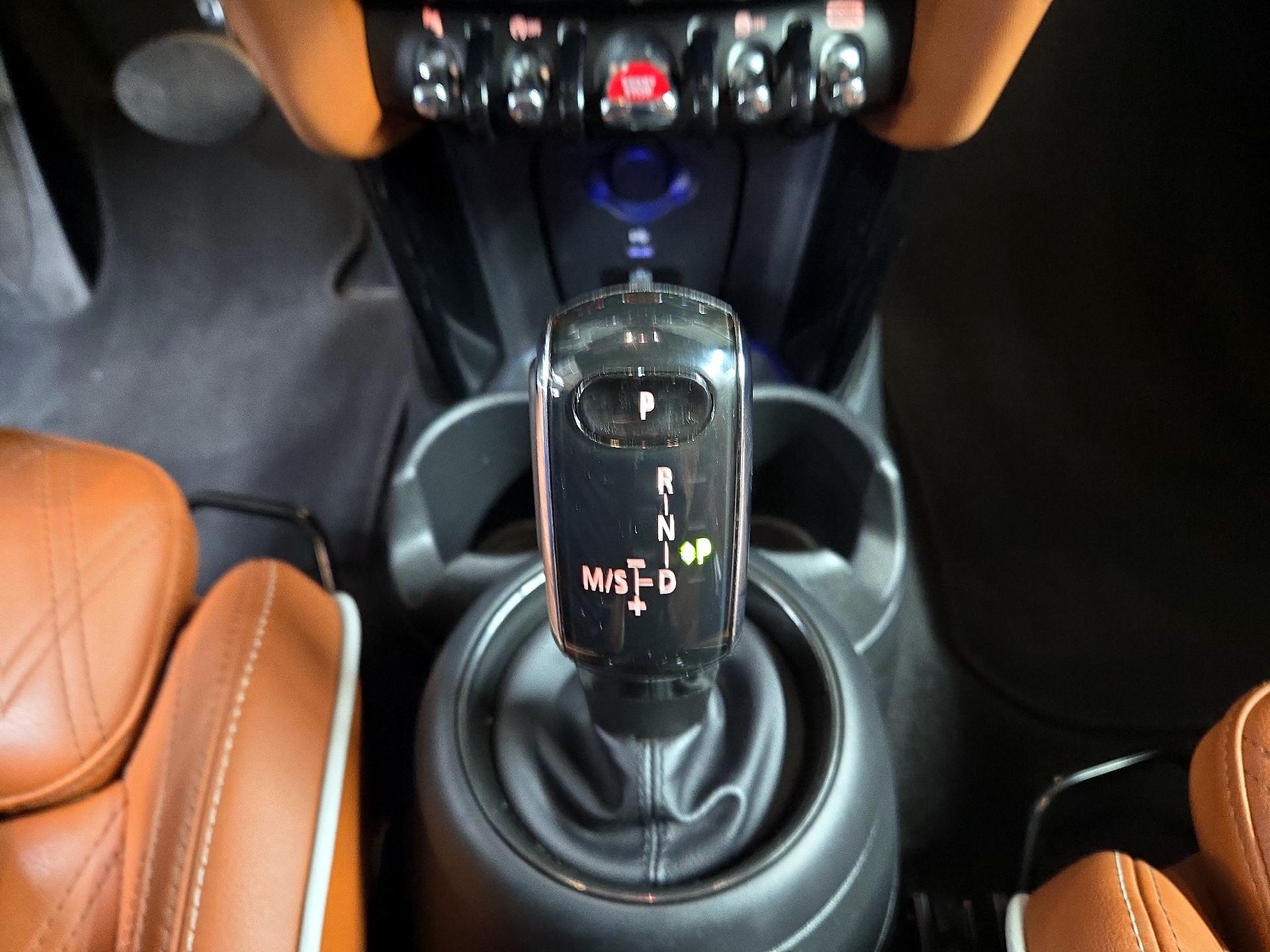 Thumbnail: 2023 MINI Cooper Hardtop - 18