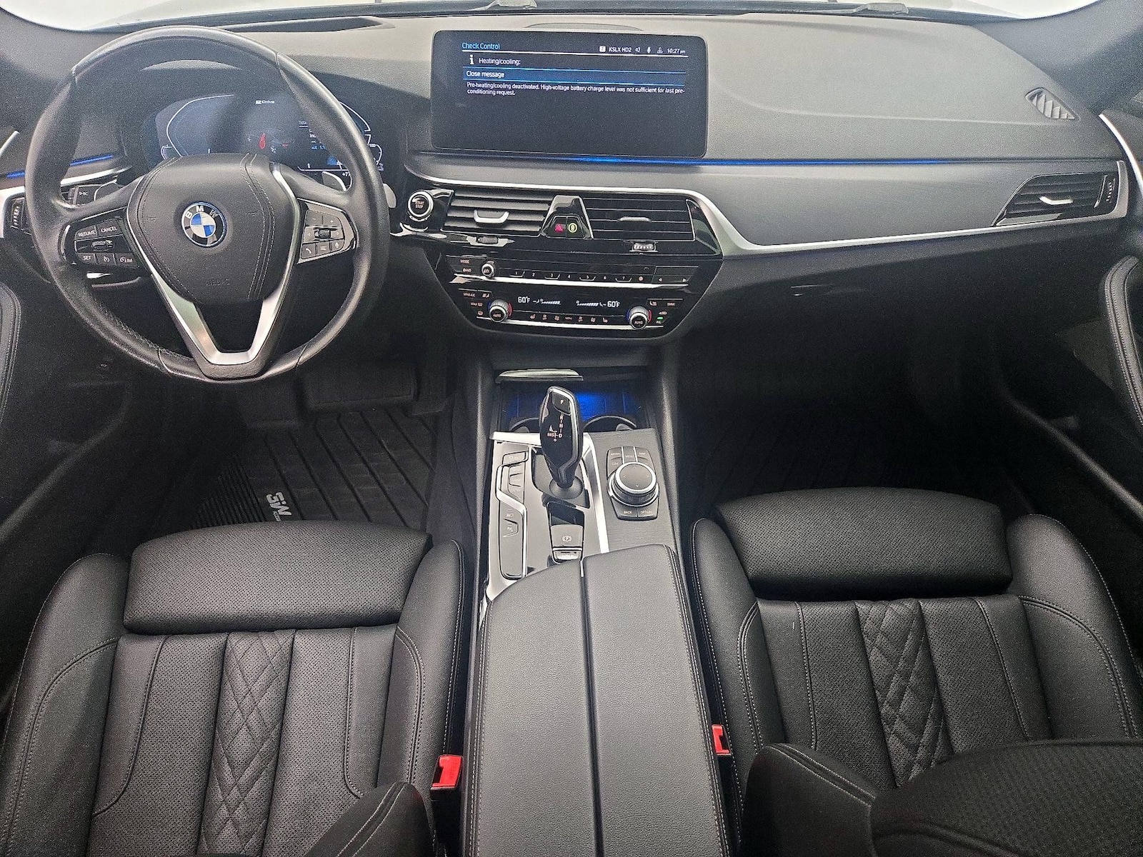2022 BMW 5 Series 530e - Photo 10