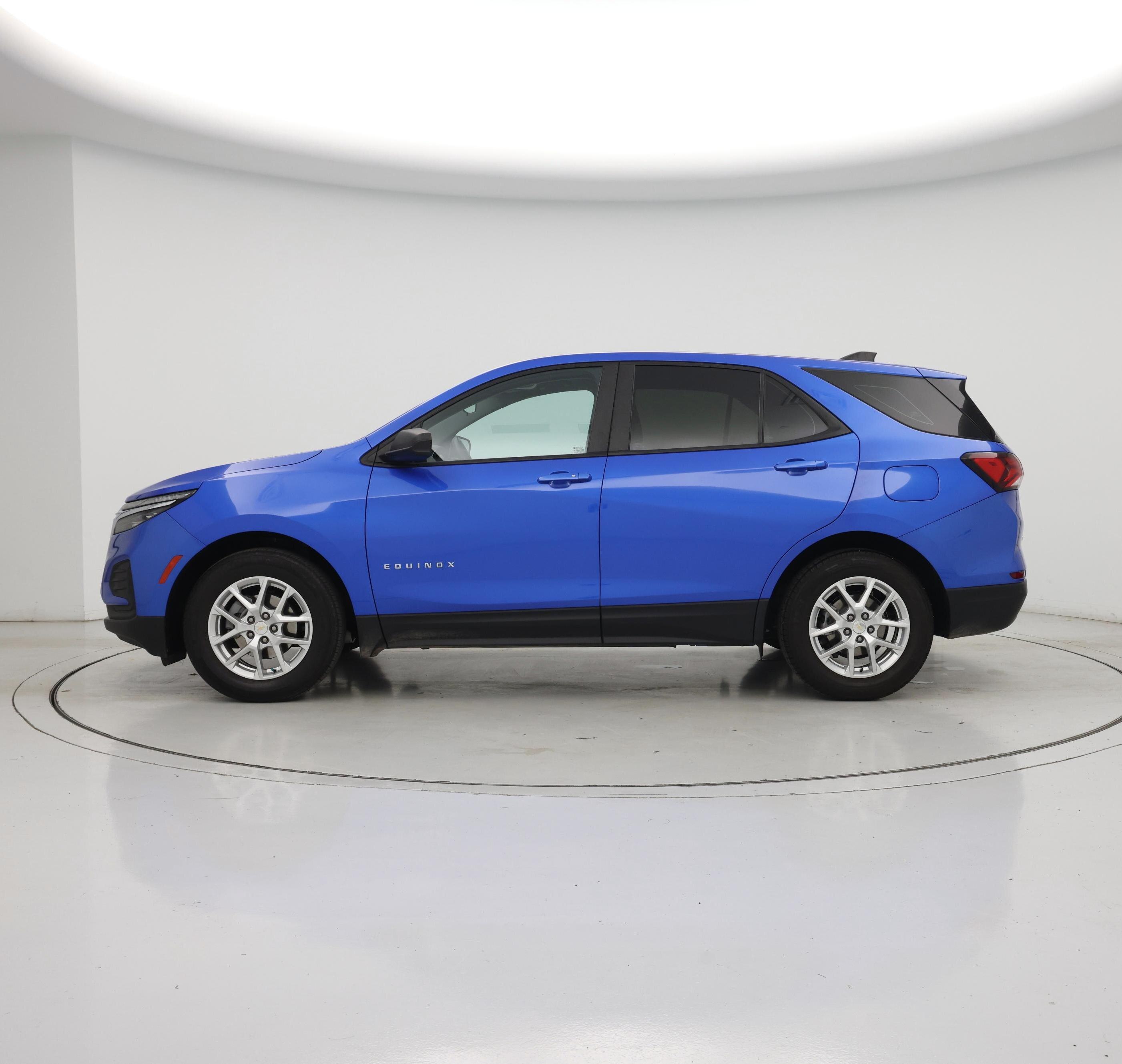 Thumbnail: 2024 Chevrolet Equinox - 3