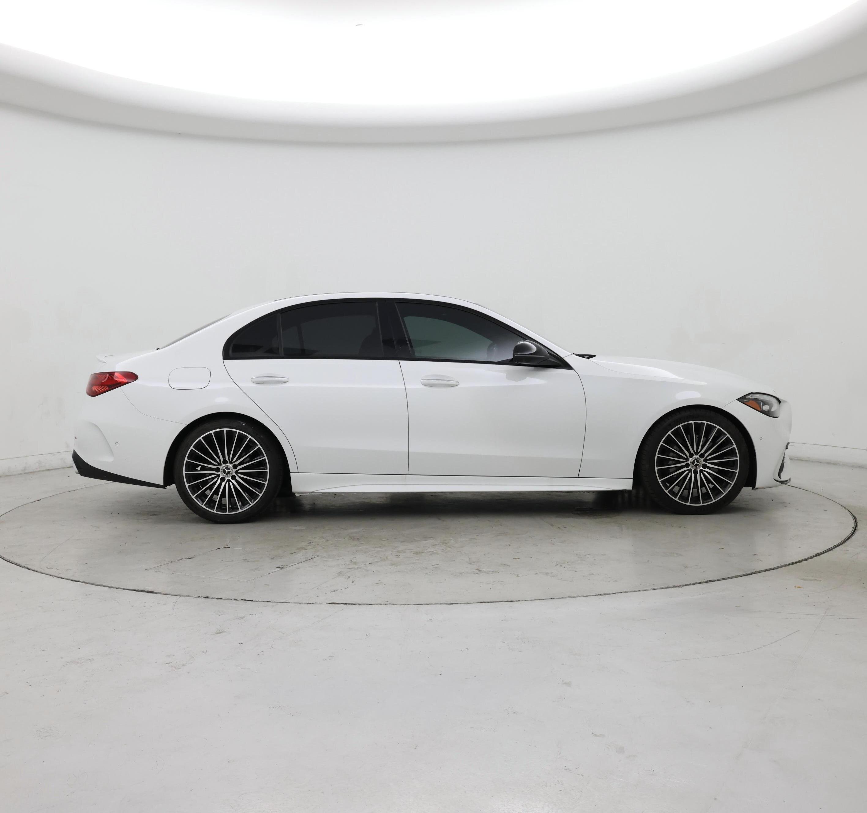 Thumbnail: 2022 Mercedes-Benz C-Class - 7