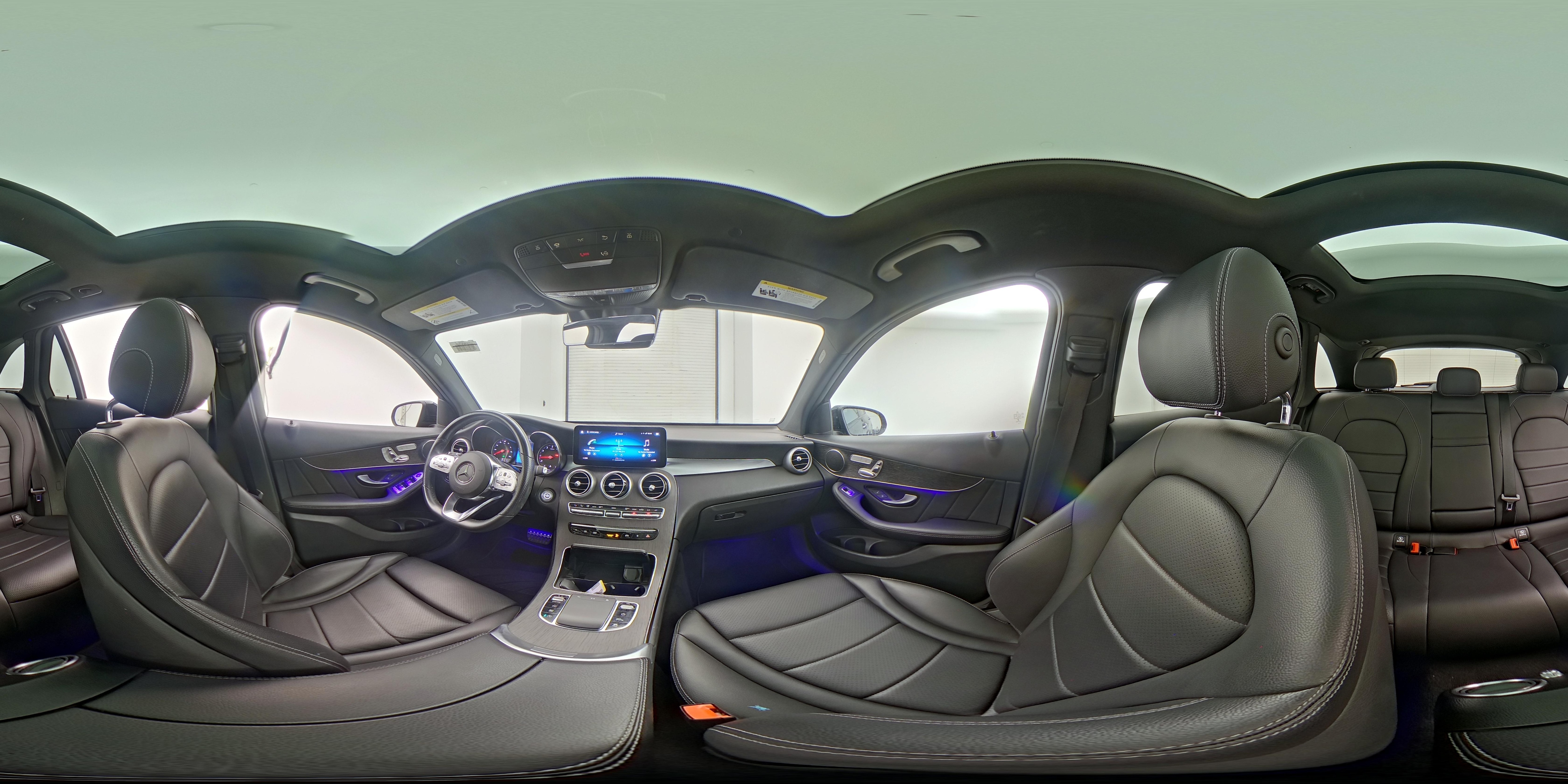 2022 Mercedes-Benz GLC GLC300 - Photo 25