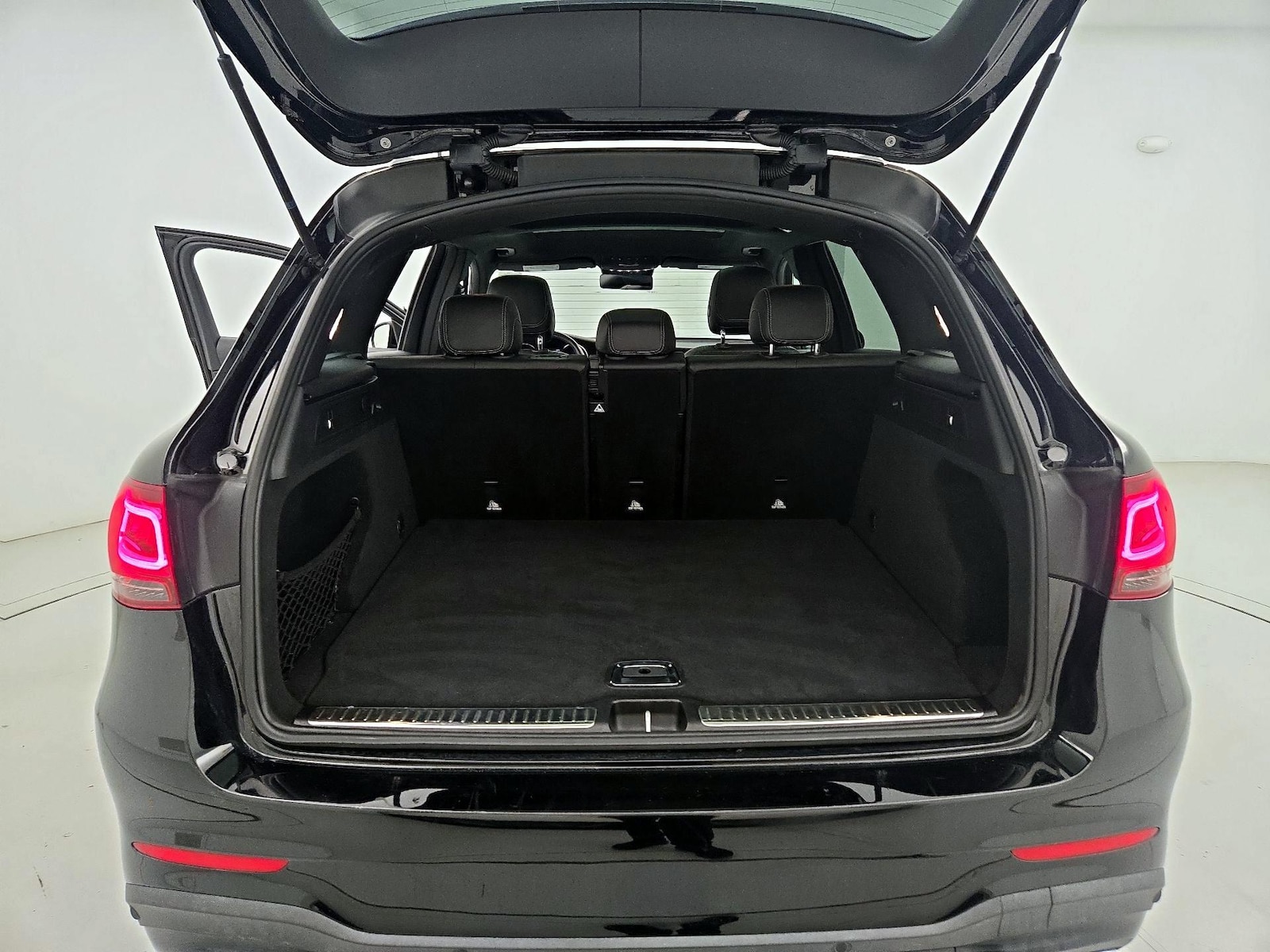 2022 Mercedes-Benz GLC GLC300 - Photo 22
