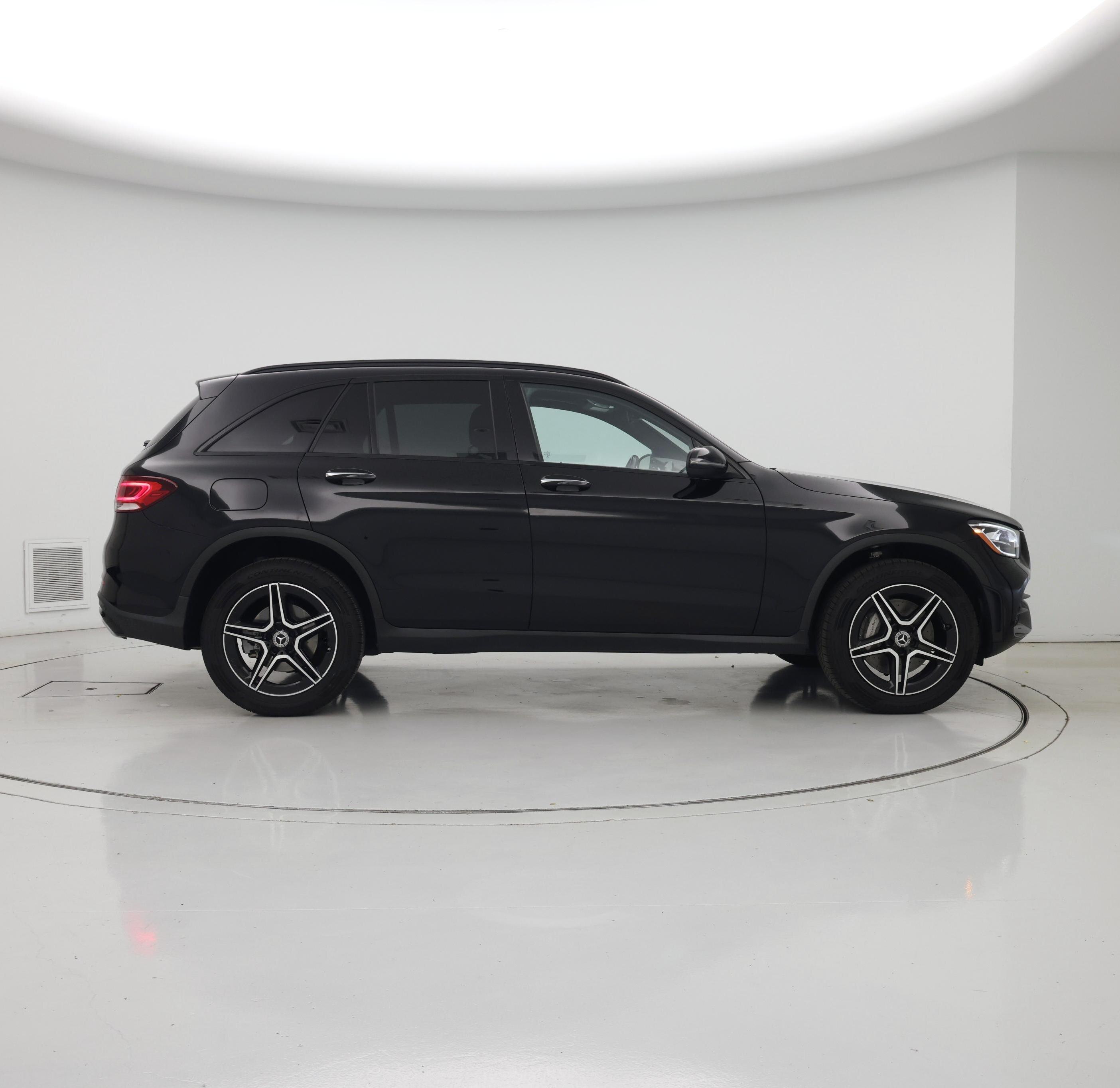Thumbnail: 2022 Mercedes-Benz GLC - 7