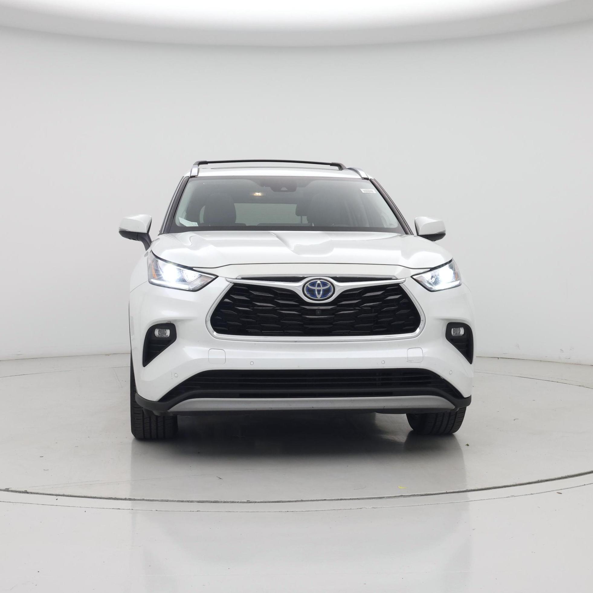 Thumbnail: 2022 Toyota Highlander - 5