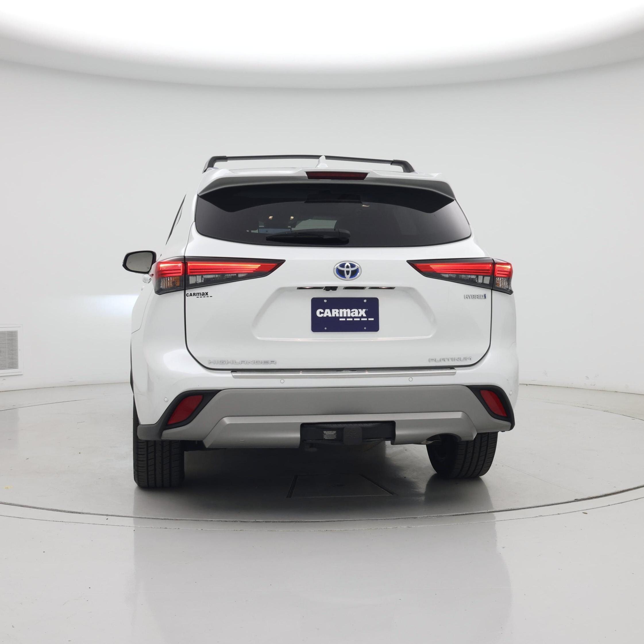 Thumbnail: 2022 Toyota Highlander - 6