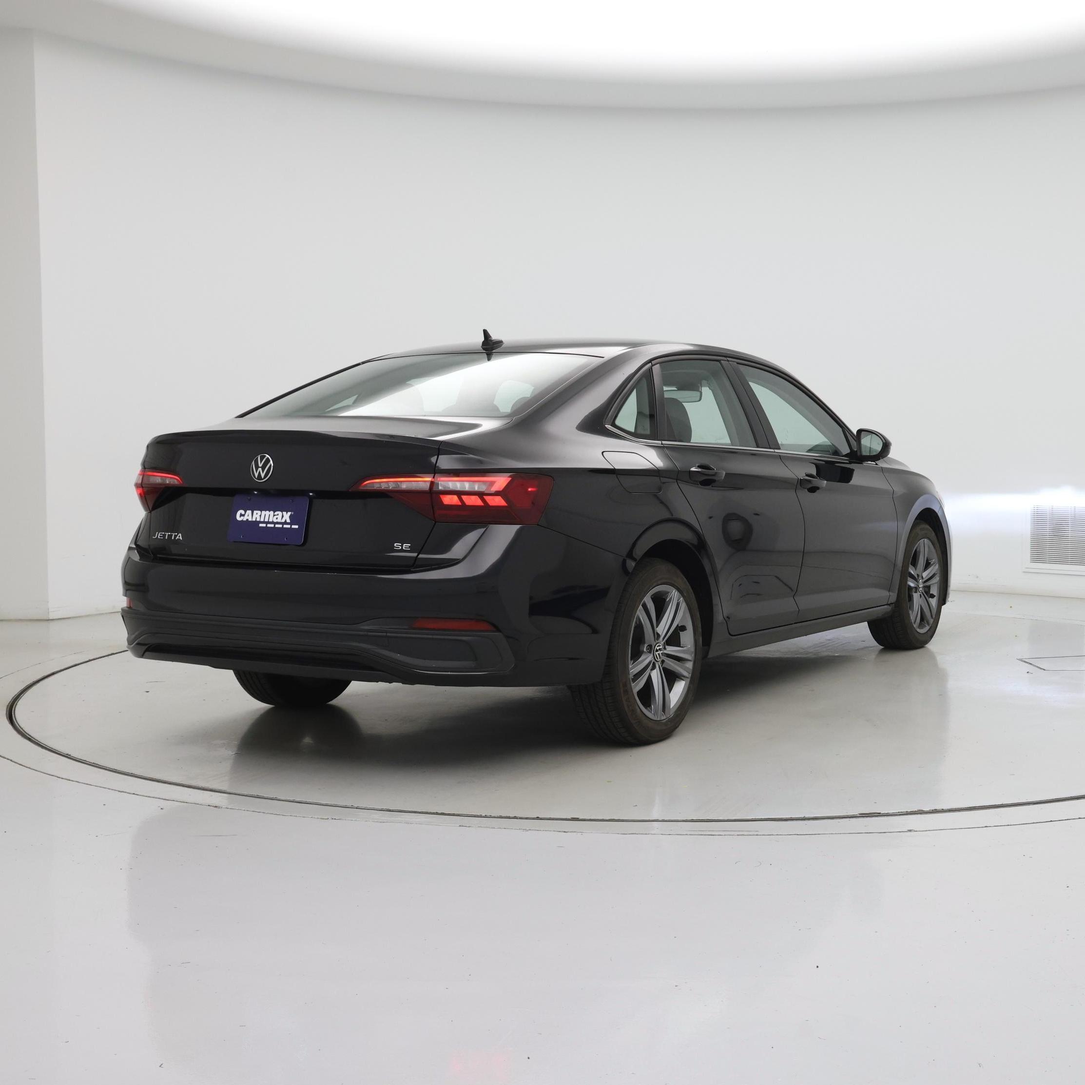 Thumbnail: 2024 Volkswagen Jetta - 8