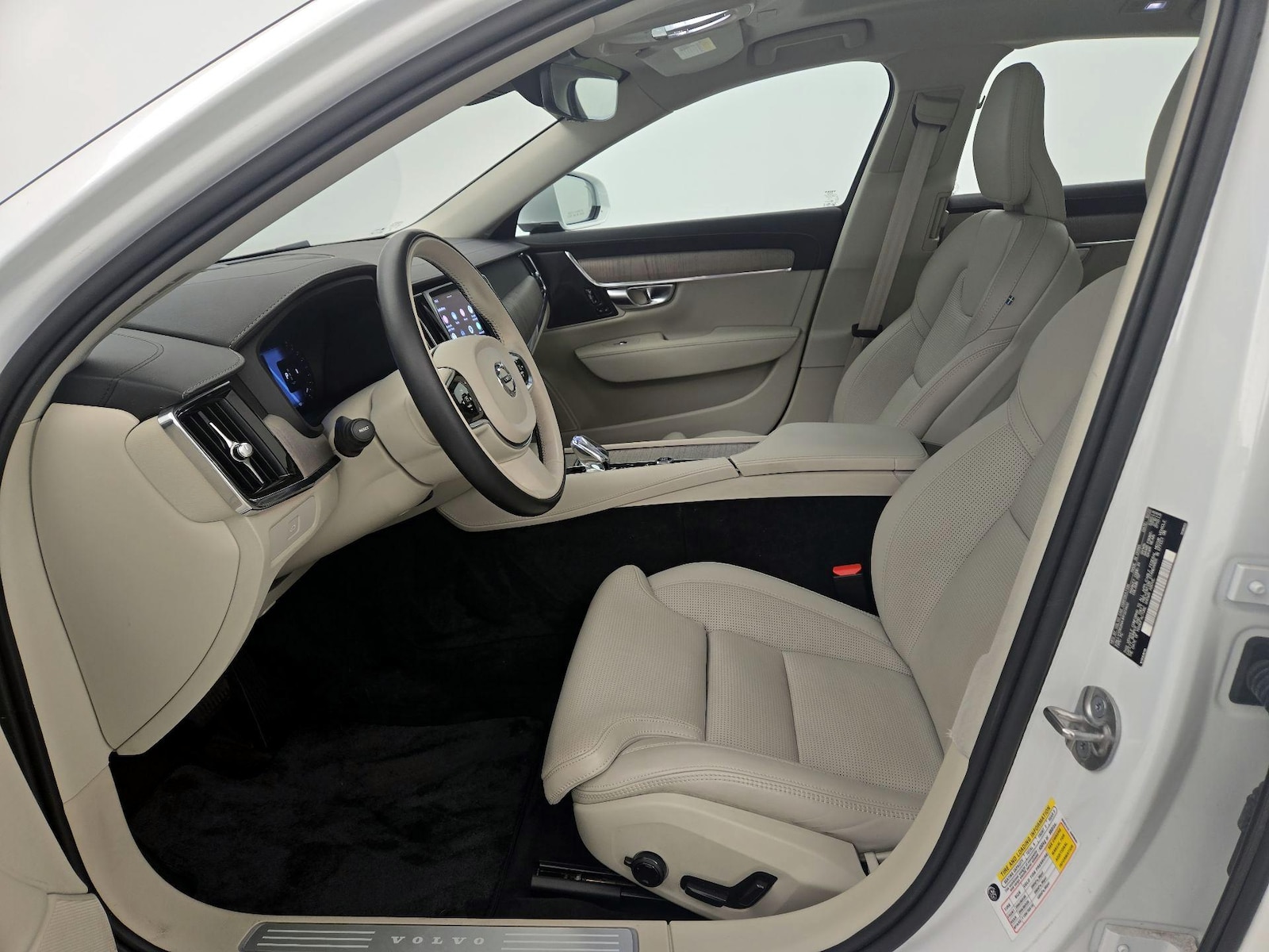 2023 Volvo S90 Ultimate - Photo 12