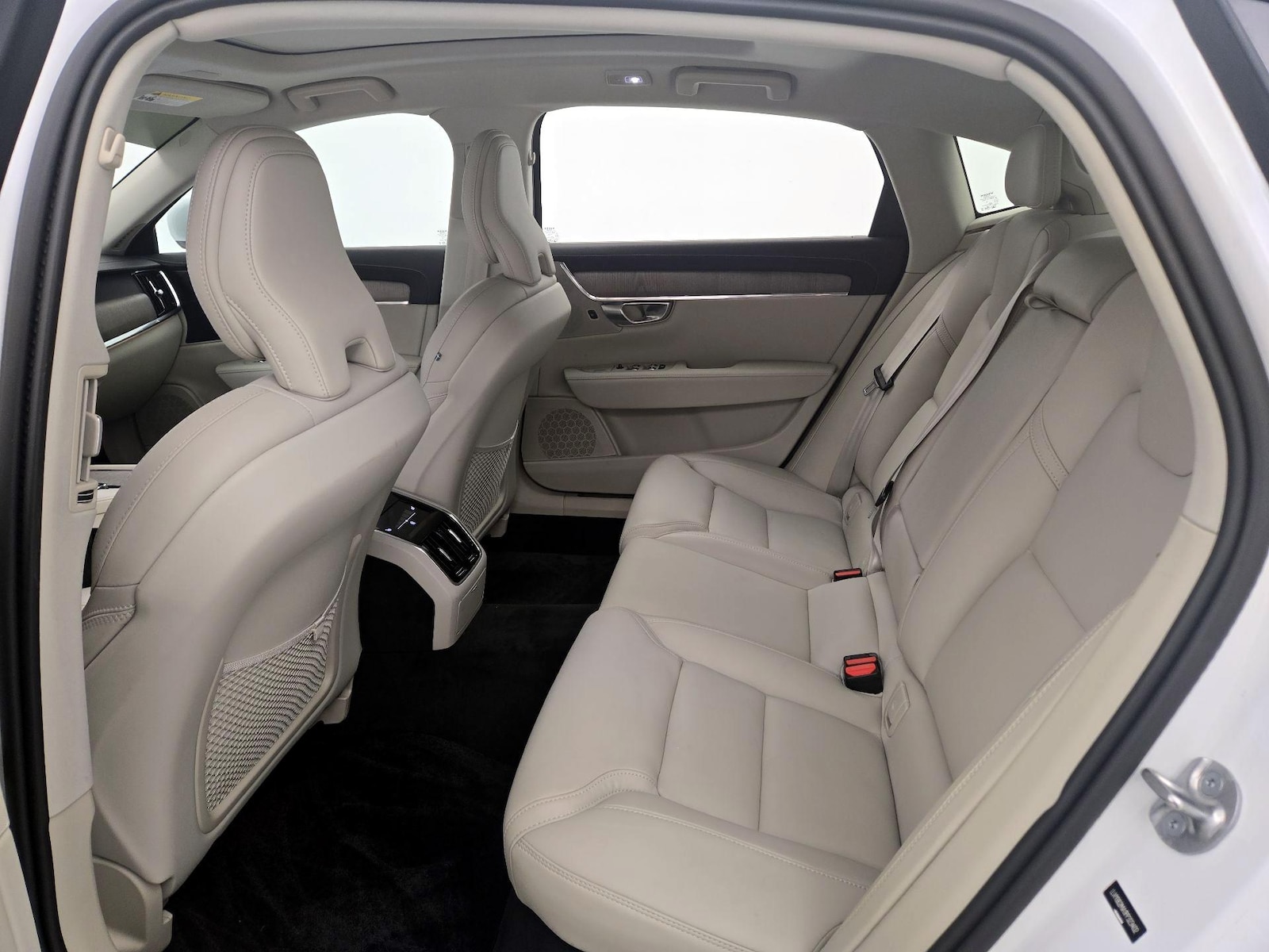 2023 Volvo S90 Ultimate - Photo 21