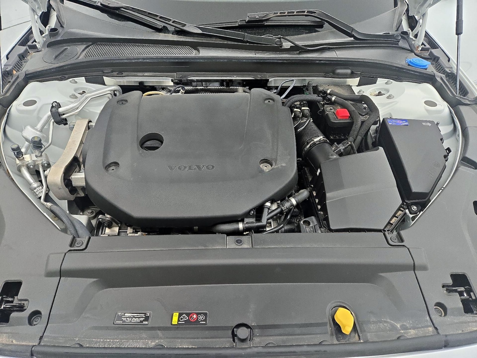 2023 Volvo S90 Ultimate - Photo 23