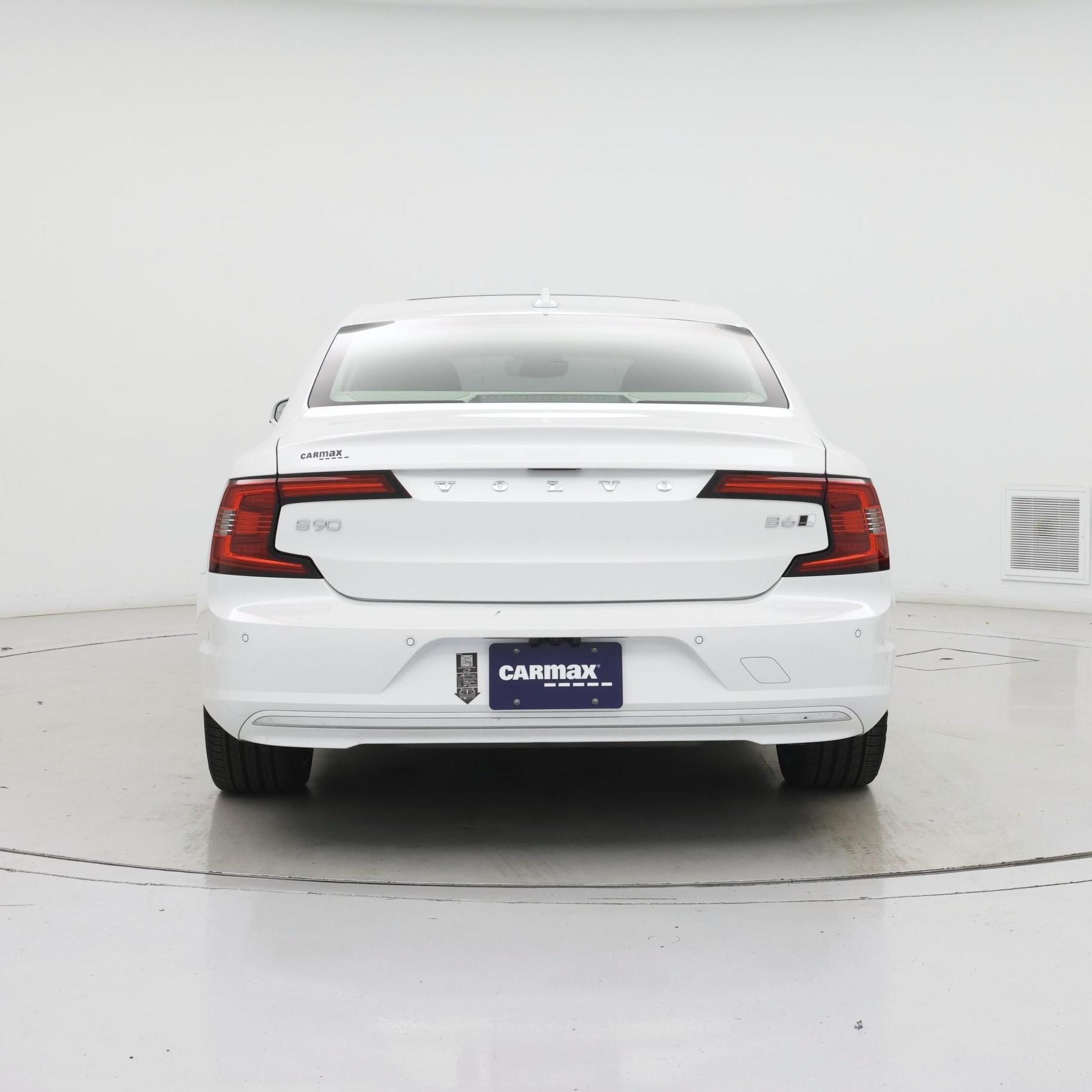 Thumbnail: 2023 Volvo S90 - 6