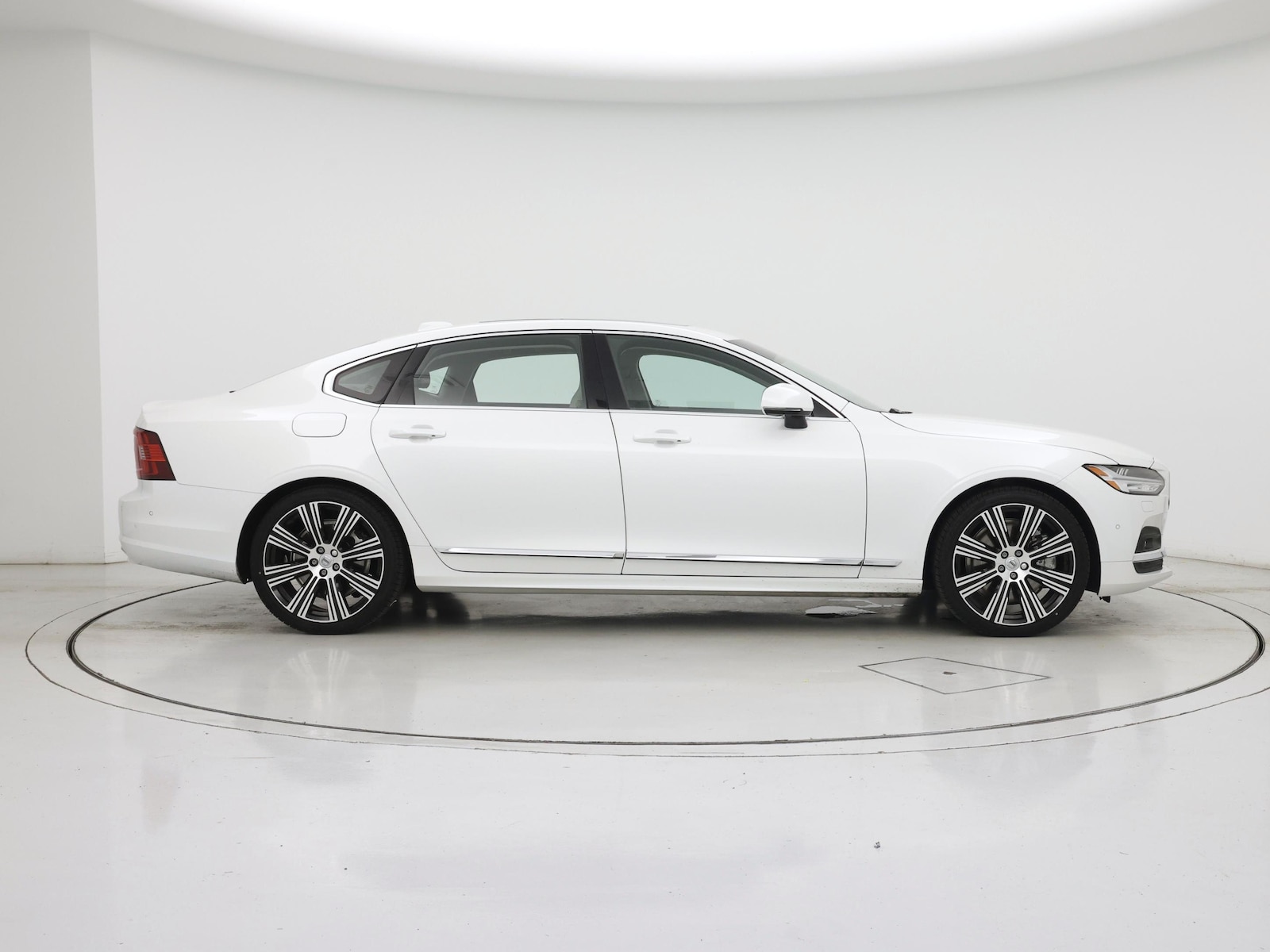 2023 Volvo S90 Ultimate - Photo 8