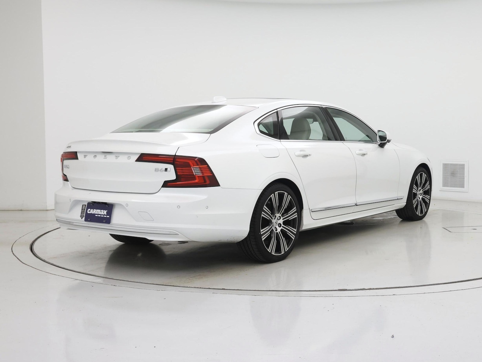 2023 Volvo S90 Ultimate - Photo 9