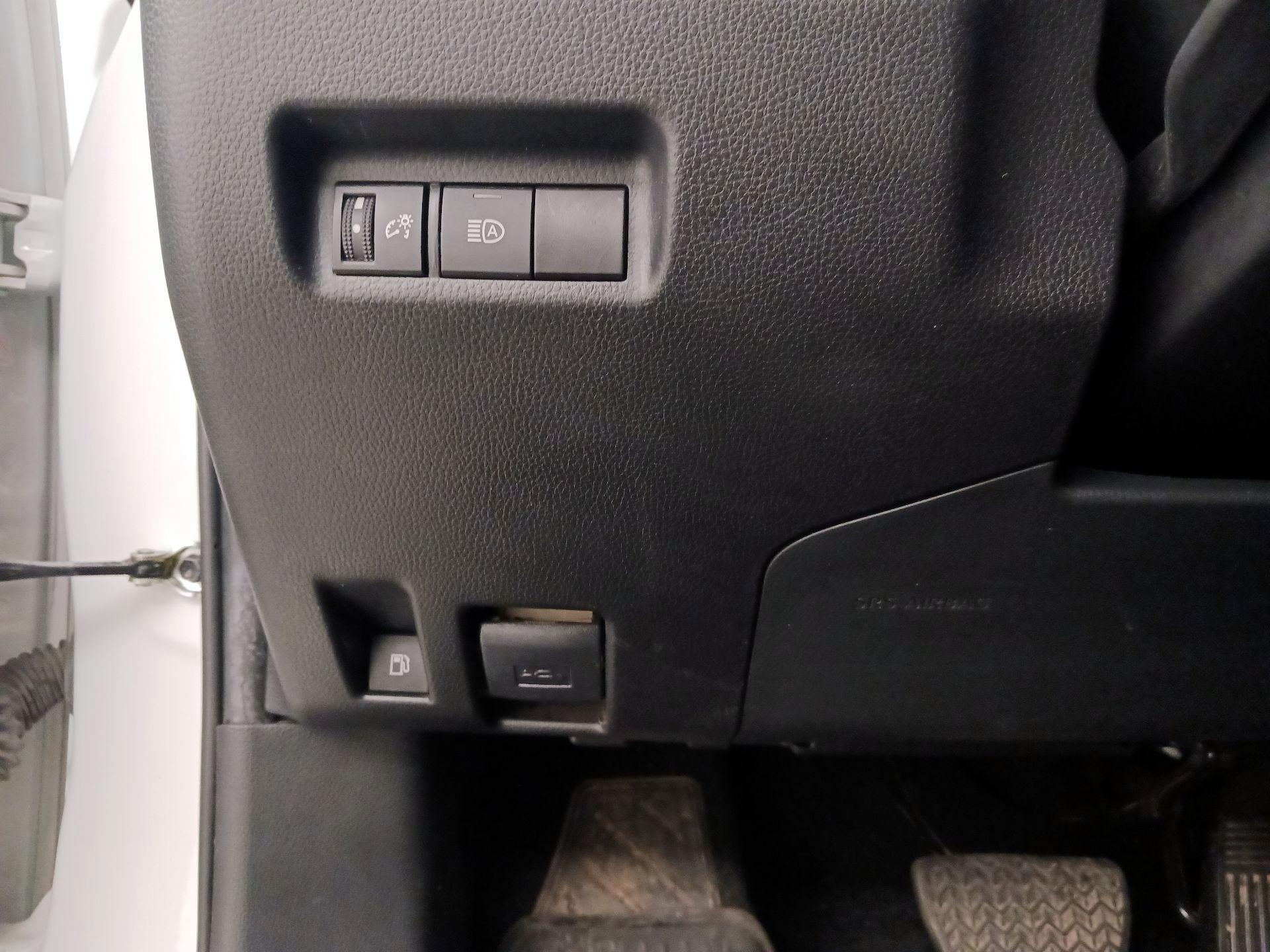 Thumbnail: 2024 Toyota RAV4 - 13