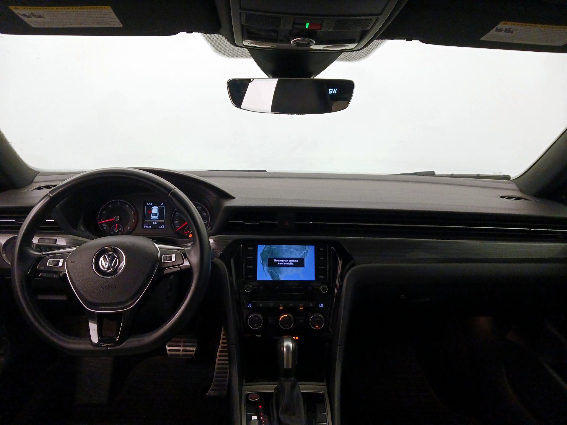 Thumbnail: 2021 Volkswagen Passat - 9