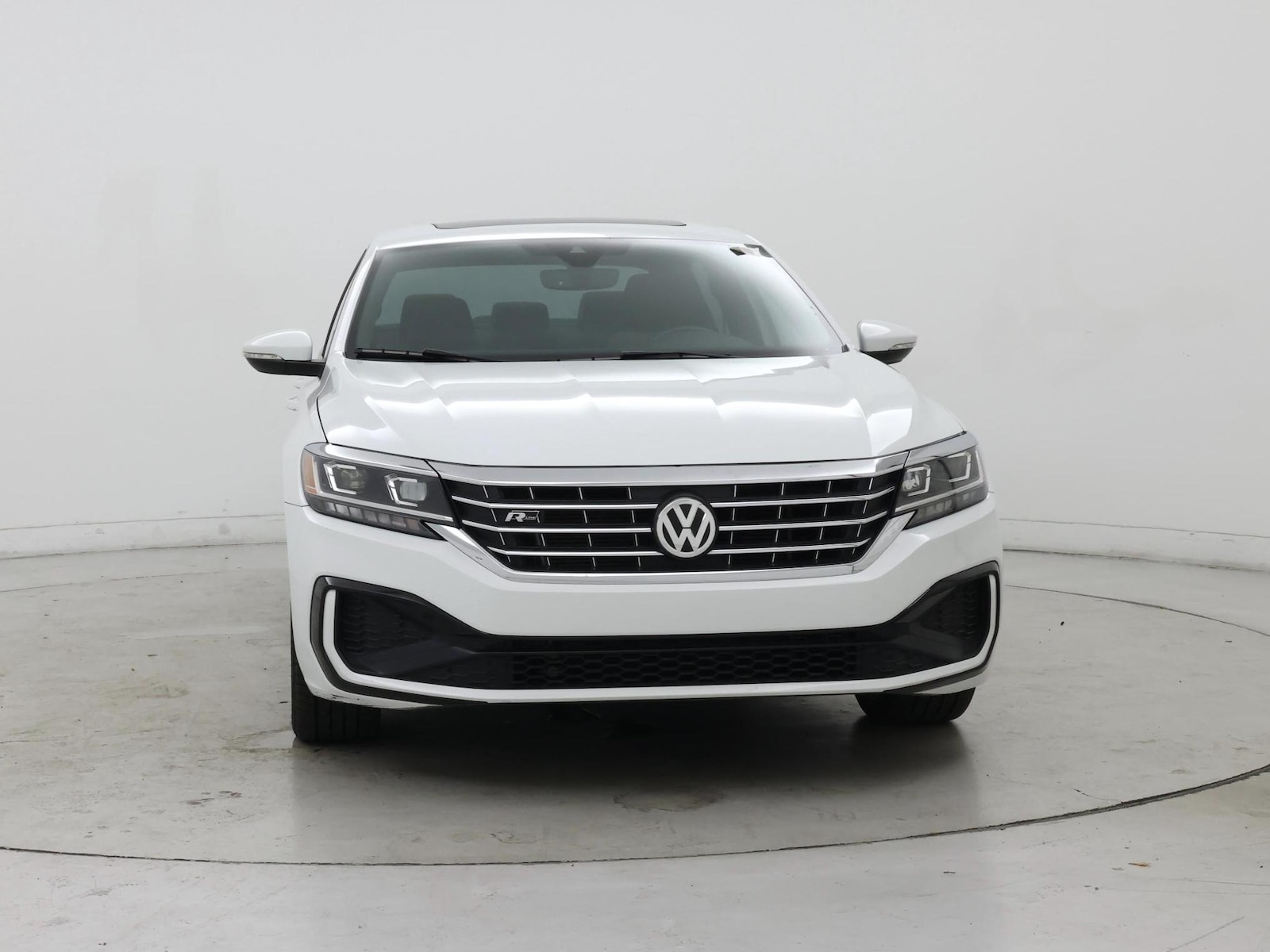 2021 Volkswagen Passat R-Line - Photo 6