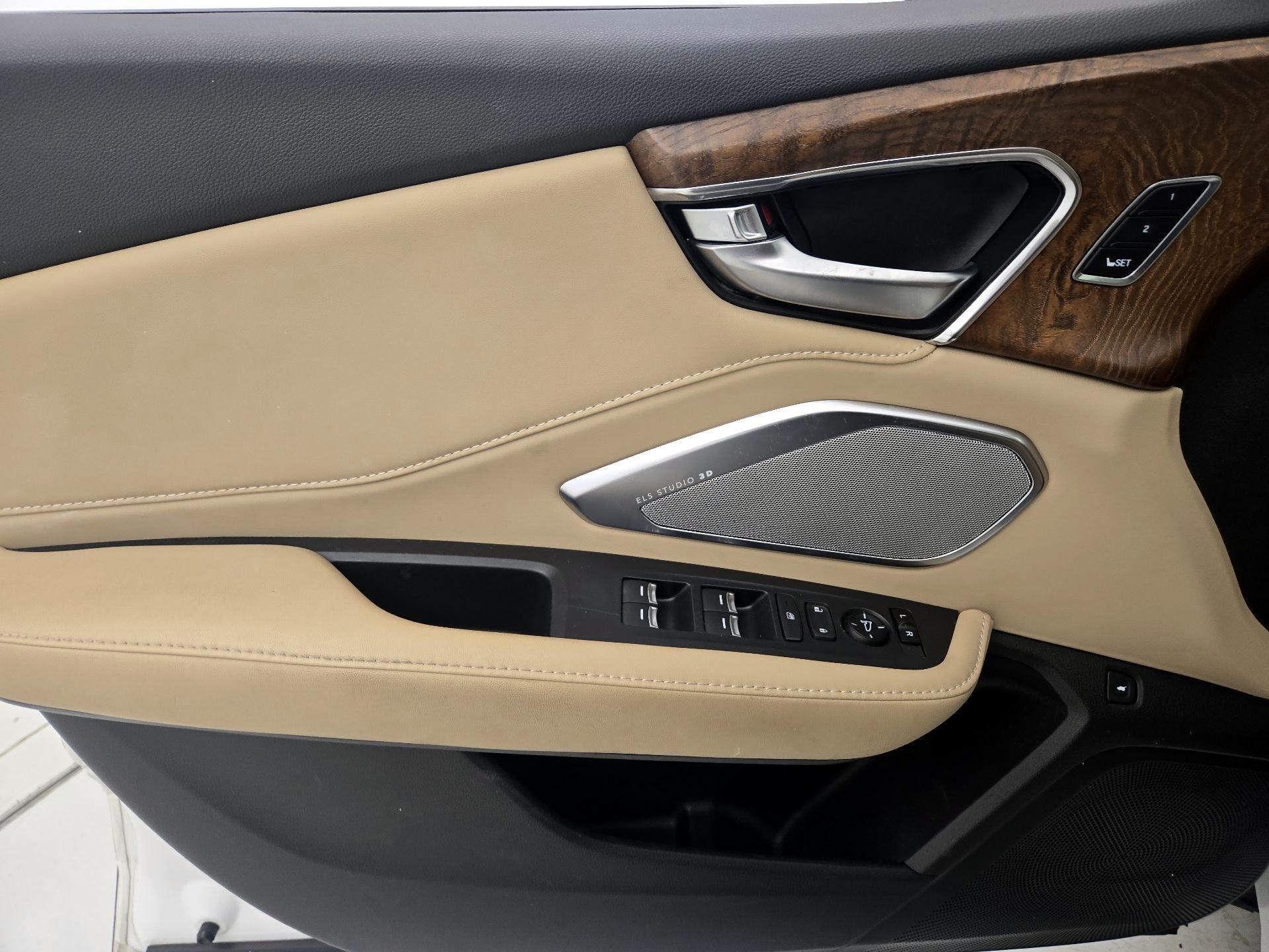 Thumbnail: 2021 Acura RDX - 12