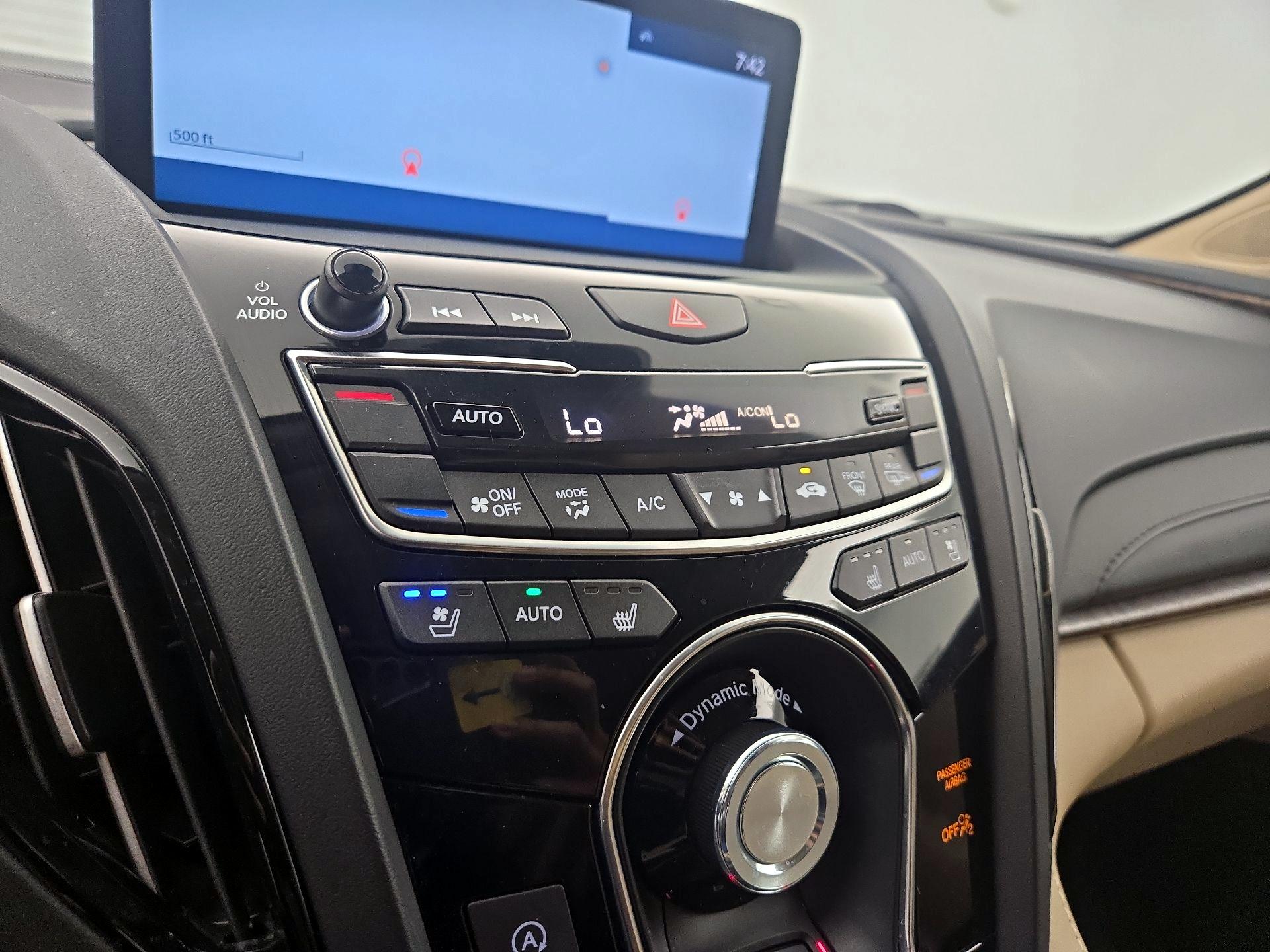 Thumbnail: 2021 Acura RDX - 17