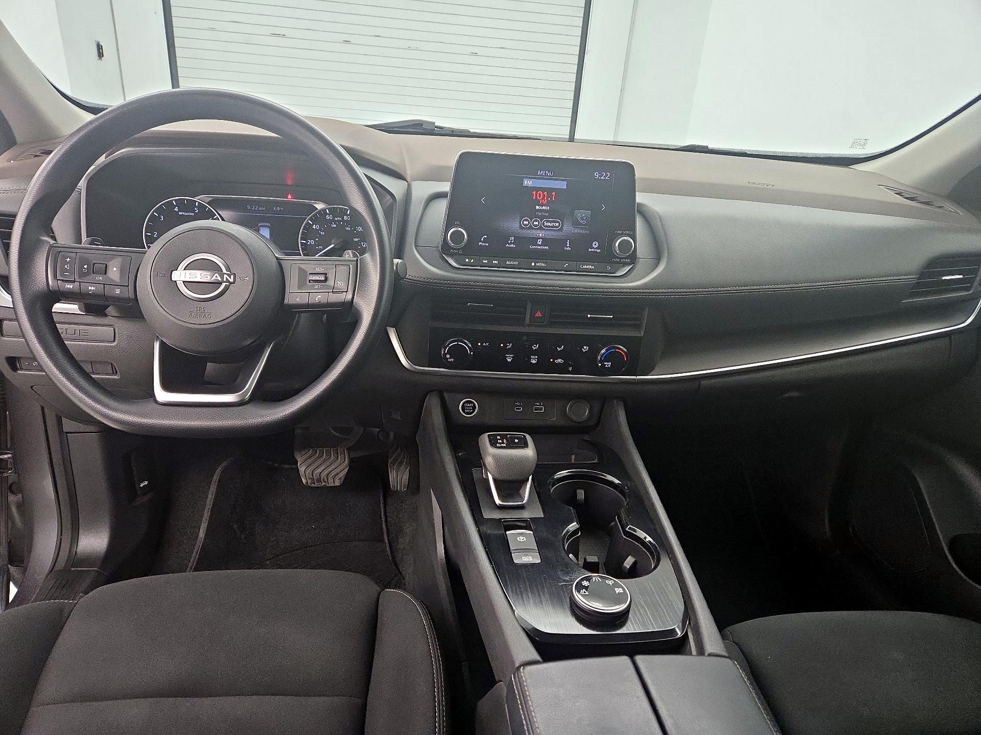 Thumbnail: 2023 Nissan Rogue - 9
