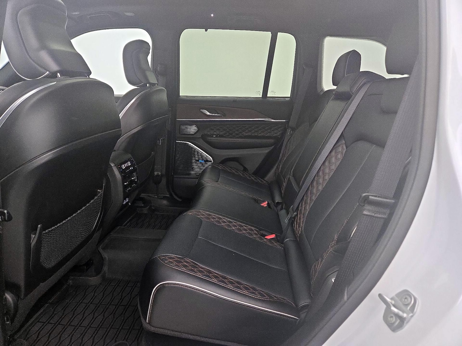 2022 Jeep Grand Cherokee Summit Reserve 4xe - Photo 22