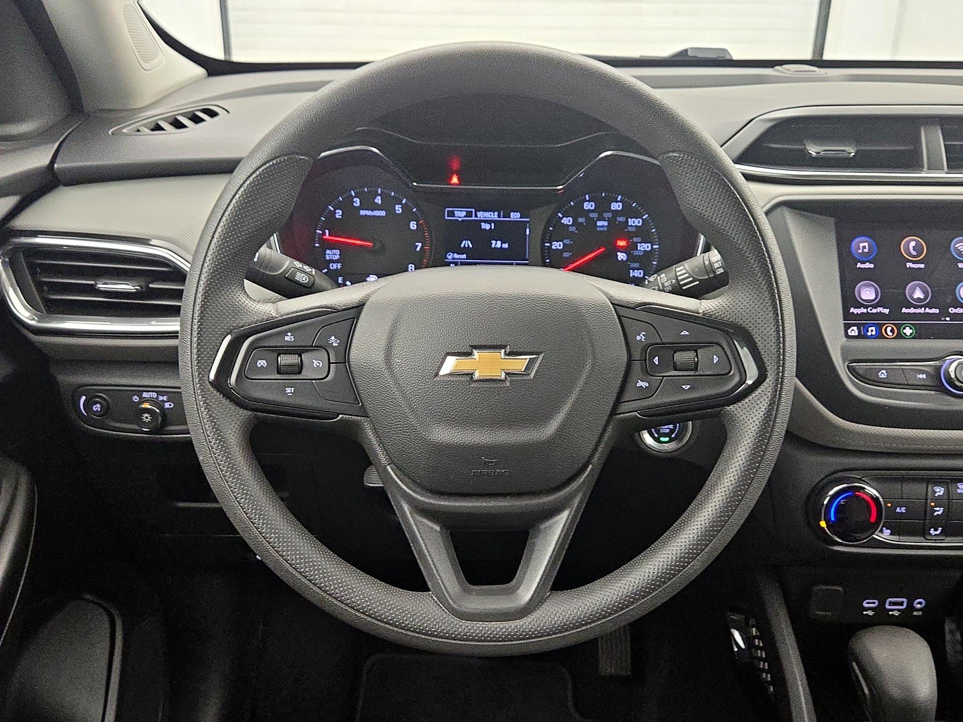 Thumbnail: 2023 Chevrolet TrailBlazer - 10
