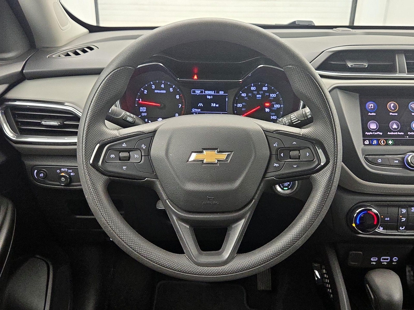 2023 Chevrolet TrailBlazer LT - Photo 11