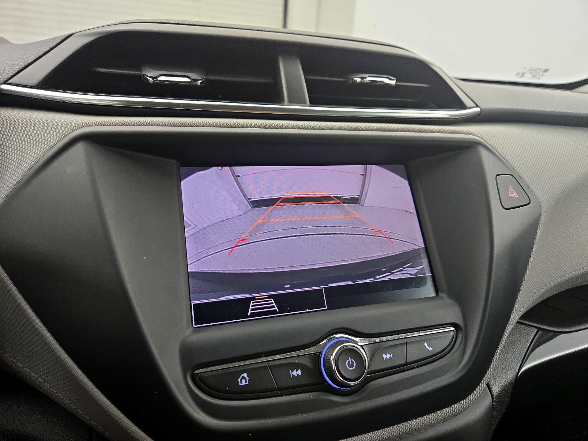 Thumbnail: 2023 Chevrolet TrailBlazer - 14