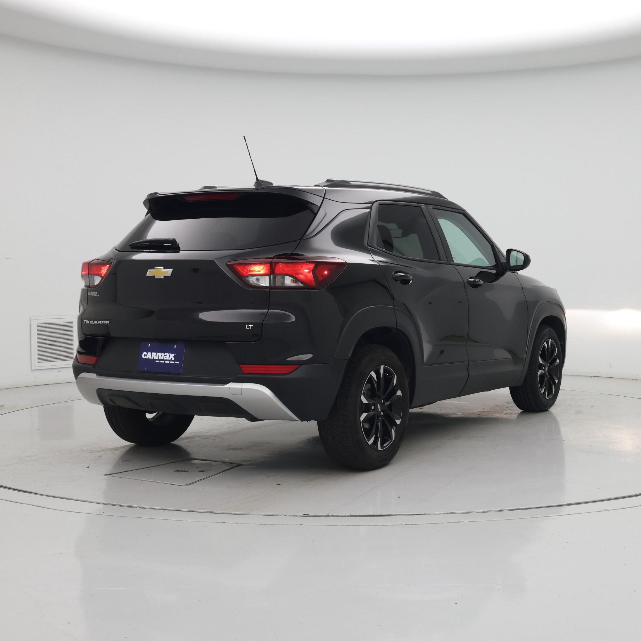 Thumbnail: 2023 Chevrolet TrailBlazer - 8