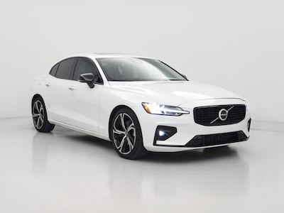 2023 Volvo S60 B5 Core Dark Theme