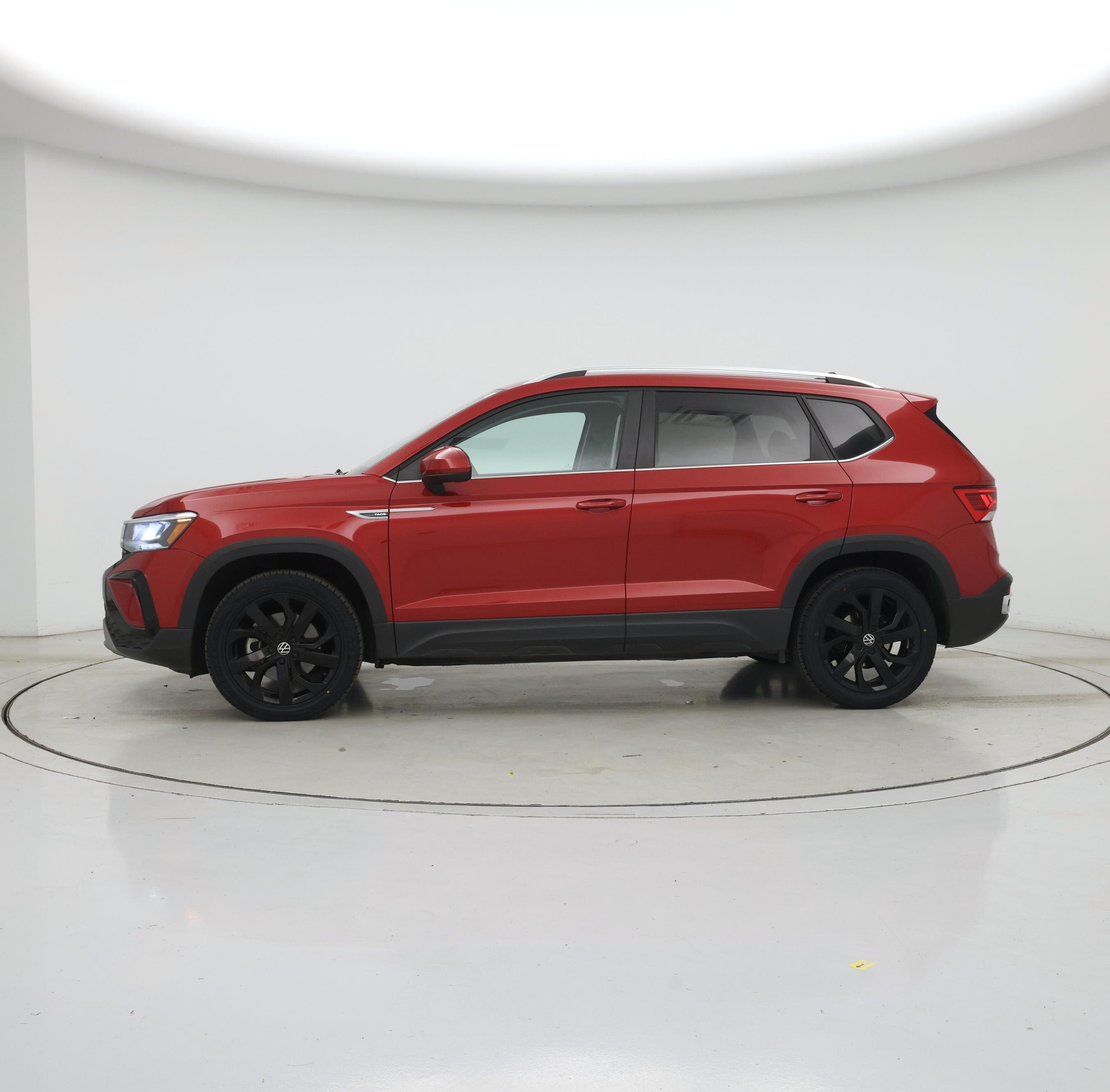 Thumbnail: 2022 Volkswagen Taos - 3