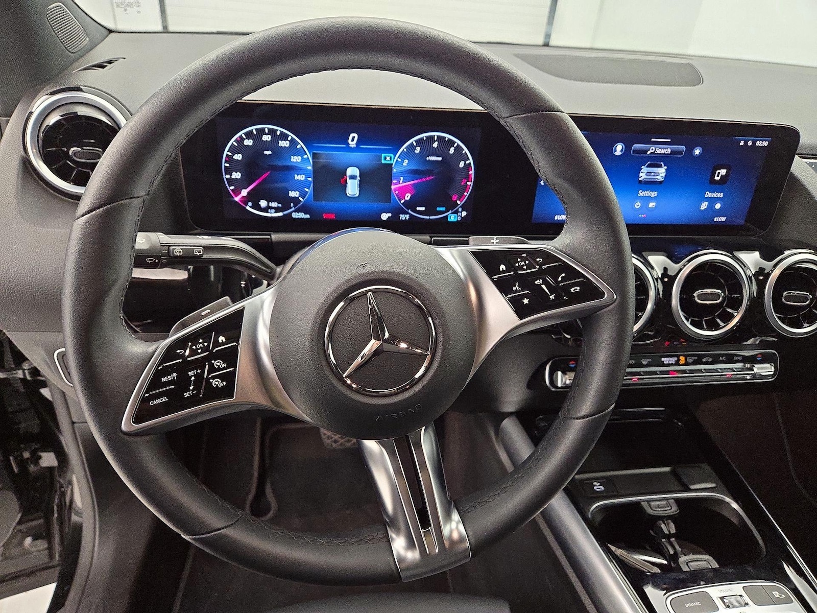 2025 Mercedes-Benz GLA GLA250 - Photo 11