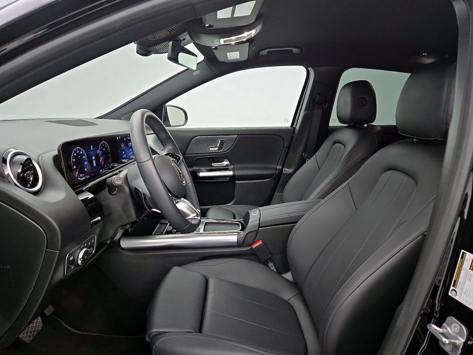 2025 Mercedes-Benz GLA GLA250 - Photo 12