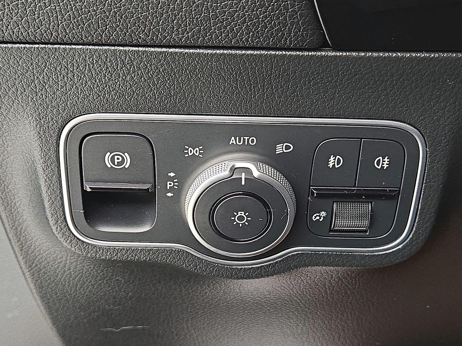2025 Mercedes-Benz GLA GLA250 - Photo 14