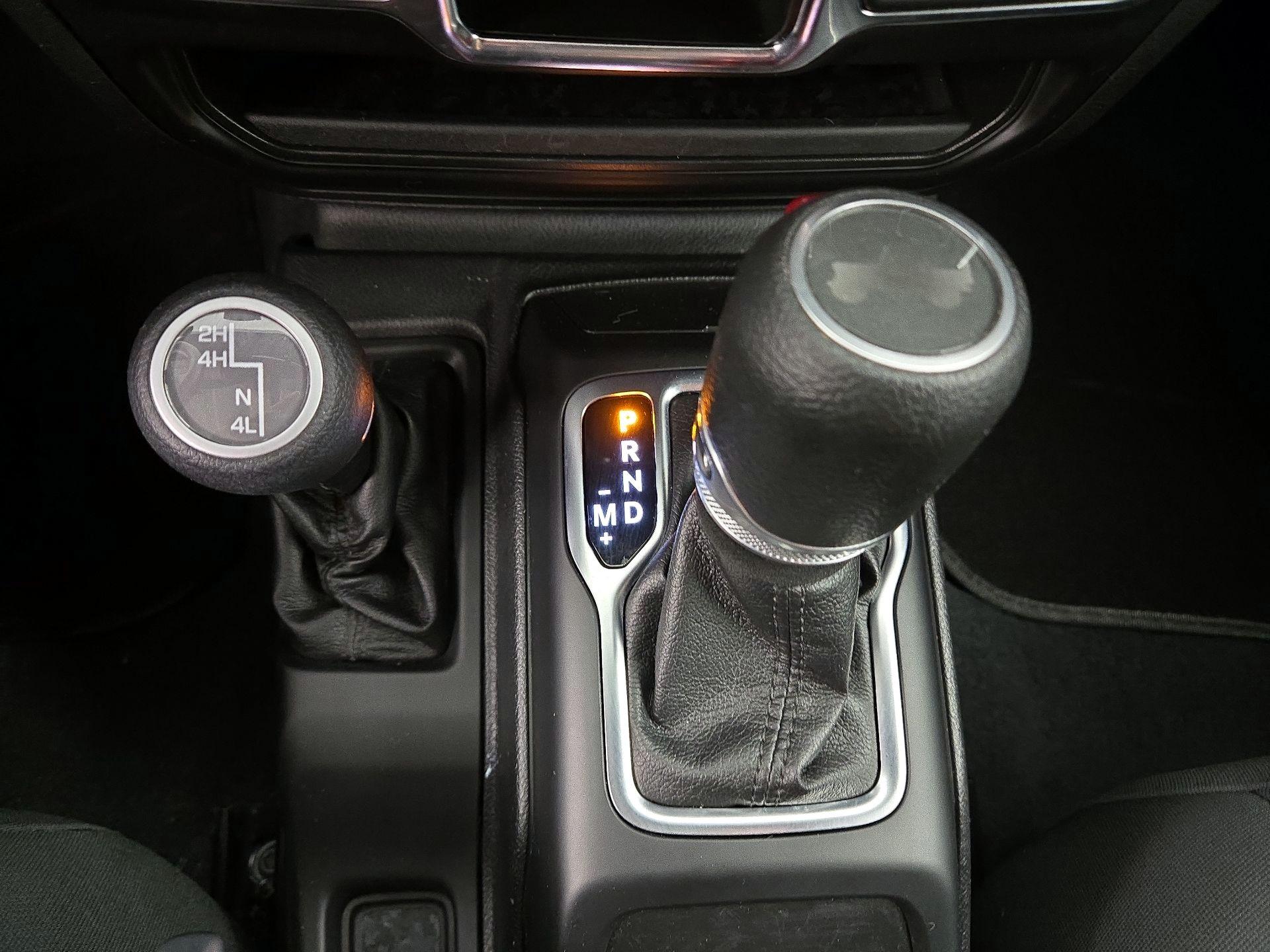 Thumbnail: 2021 Jeep Wrangler - 17