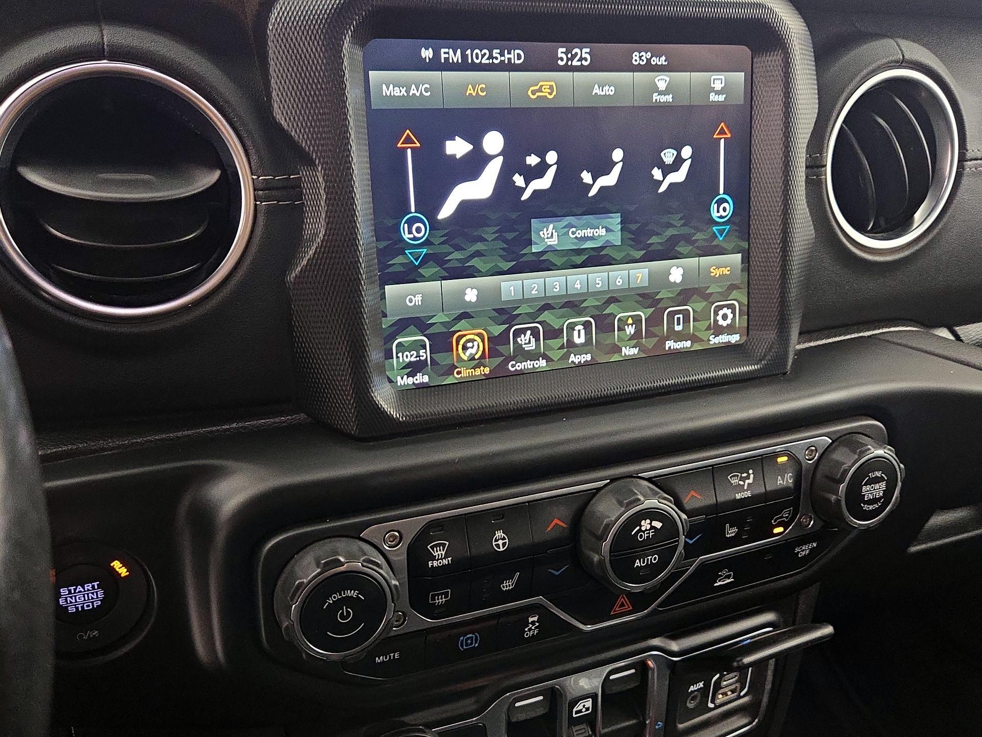 Thumbnail: 2021 Jeep Wrangler - 17