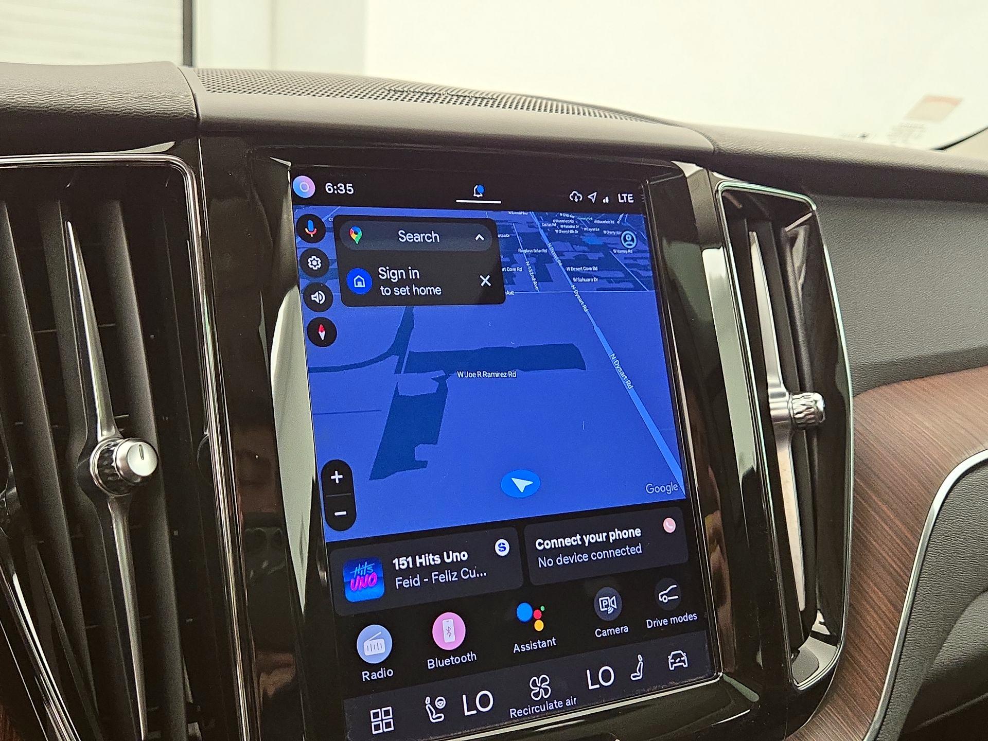 Thumbnail: 2023 Volvo XC60 - 14
