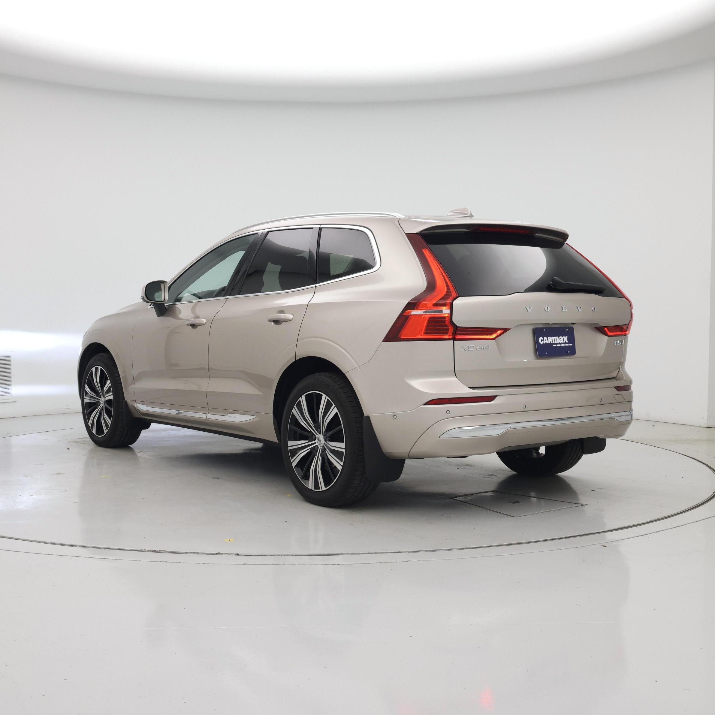 Thumbnail: 2023 Volvo XC60 - 2