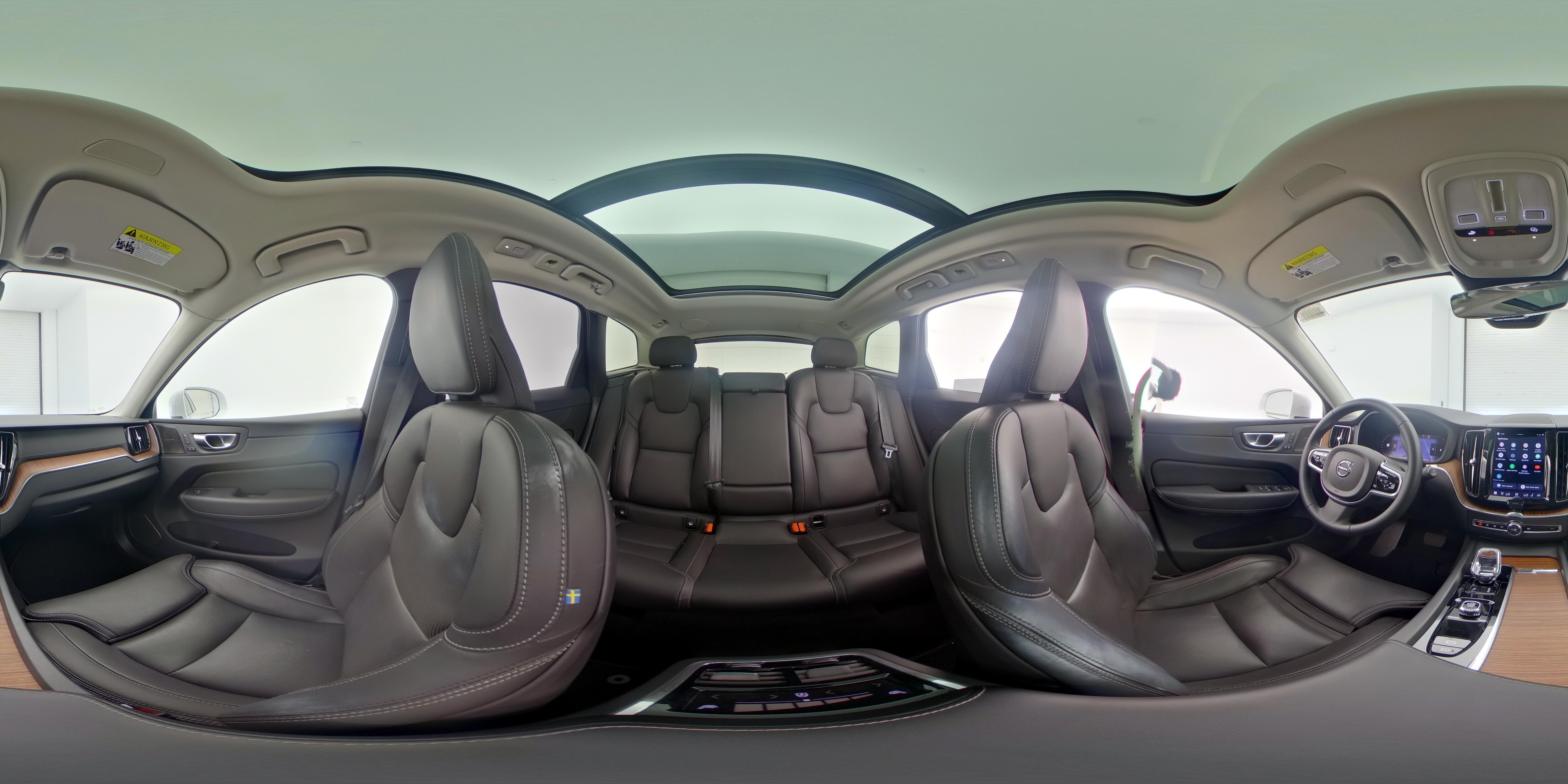 2023 Volvo XC60 Ultimate - Photo 25