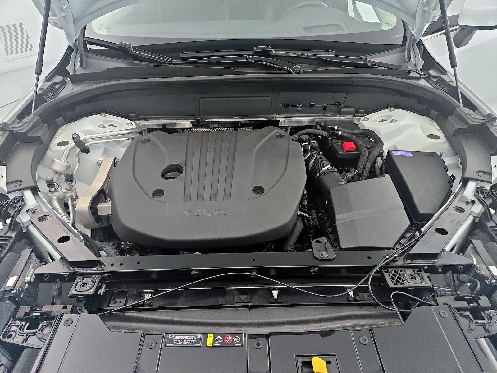 2023 Volvo XC60 Ultimate - Photo 23