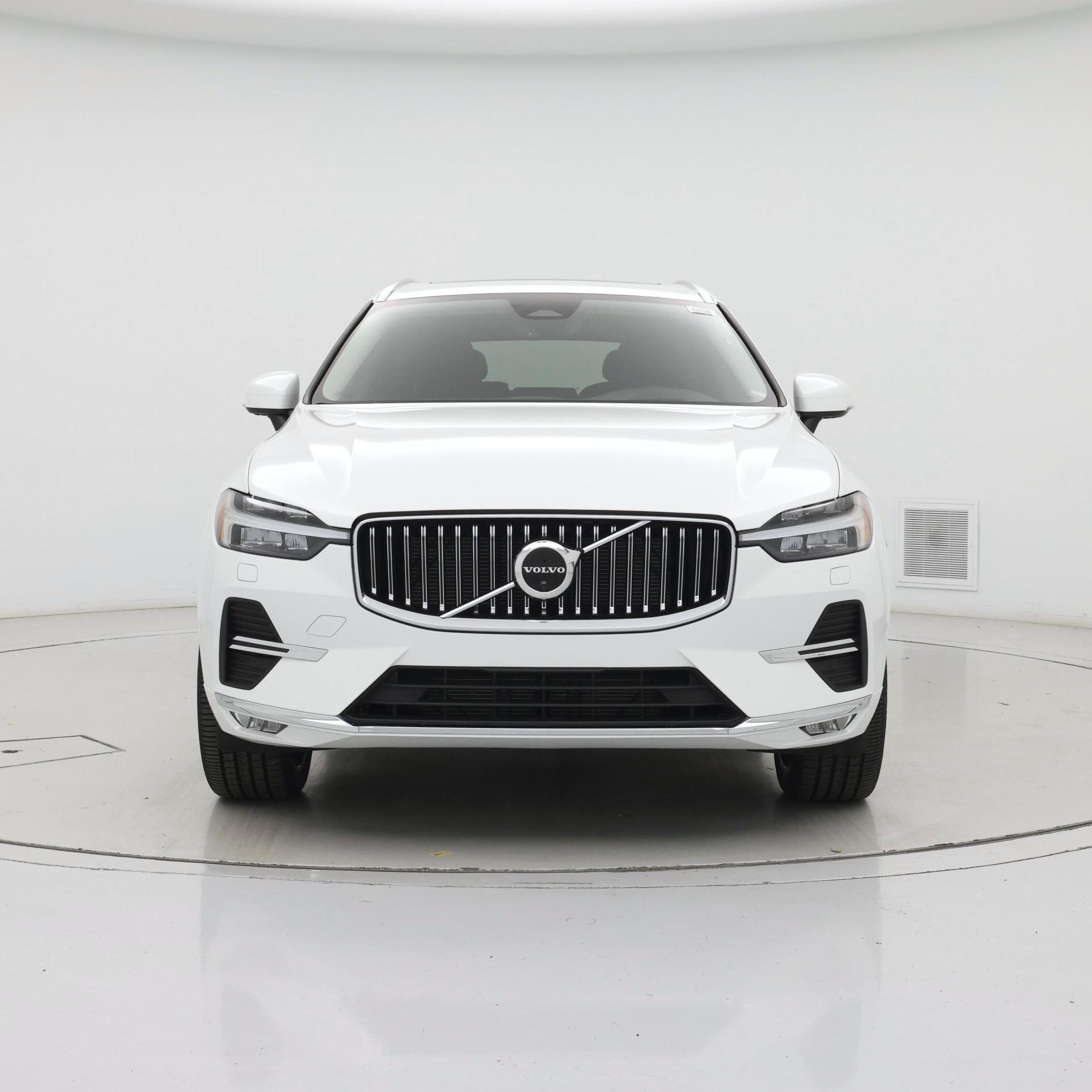 Thumbnail: 2023 Volvo XC60 - 5